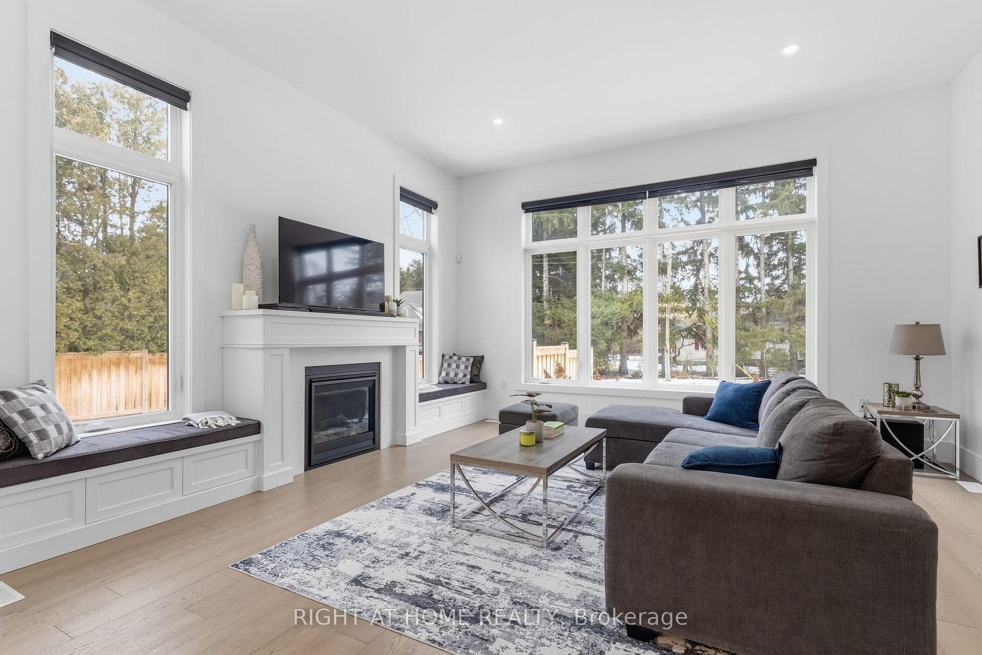 817 King Road photo 24