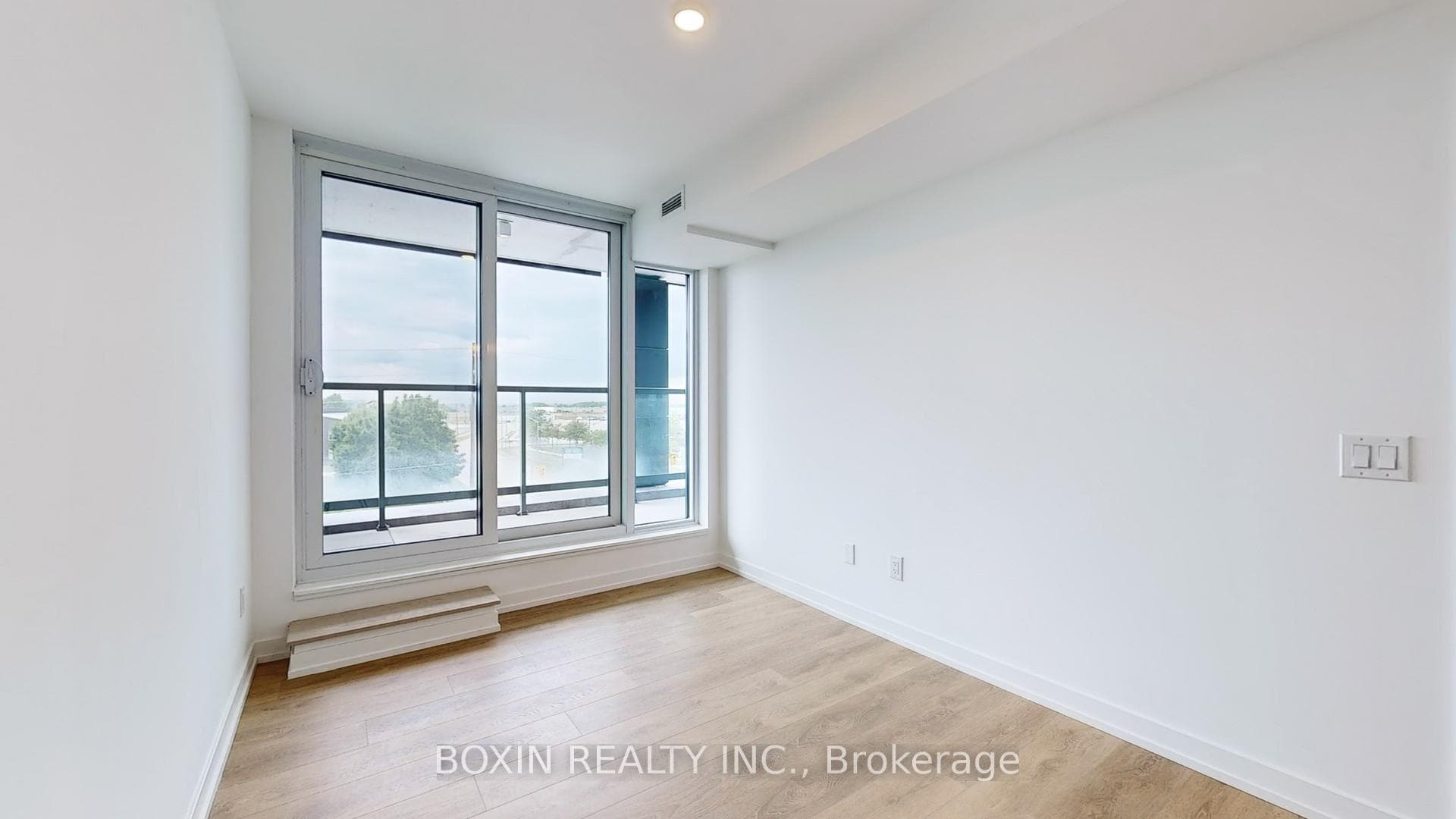 1100 Sheppard Avenue Unit 526 photo 14