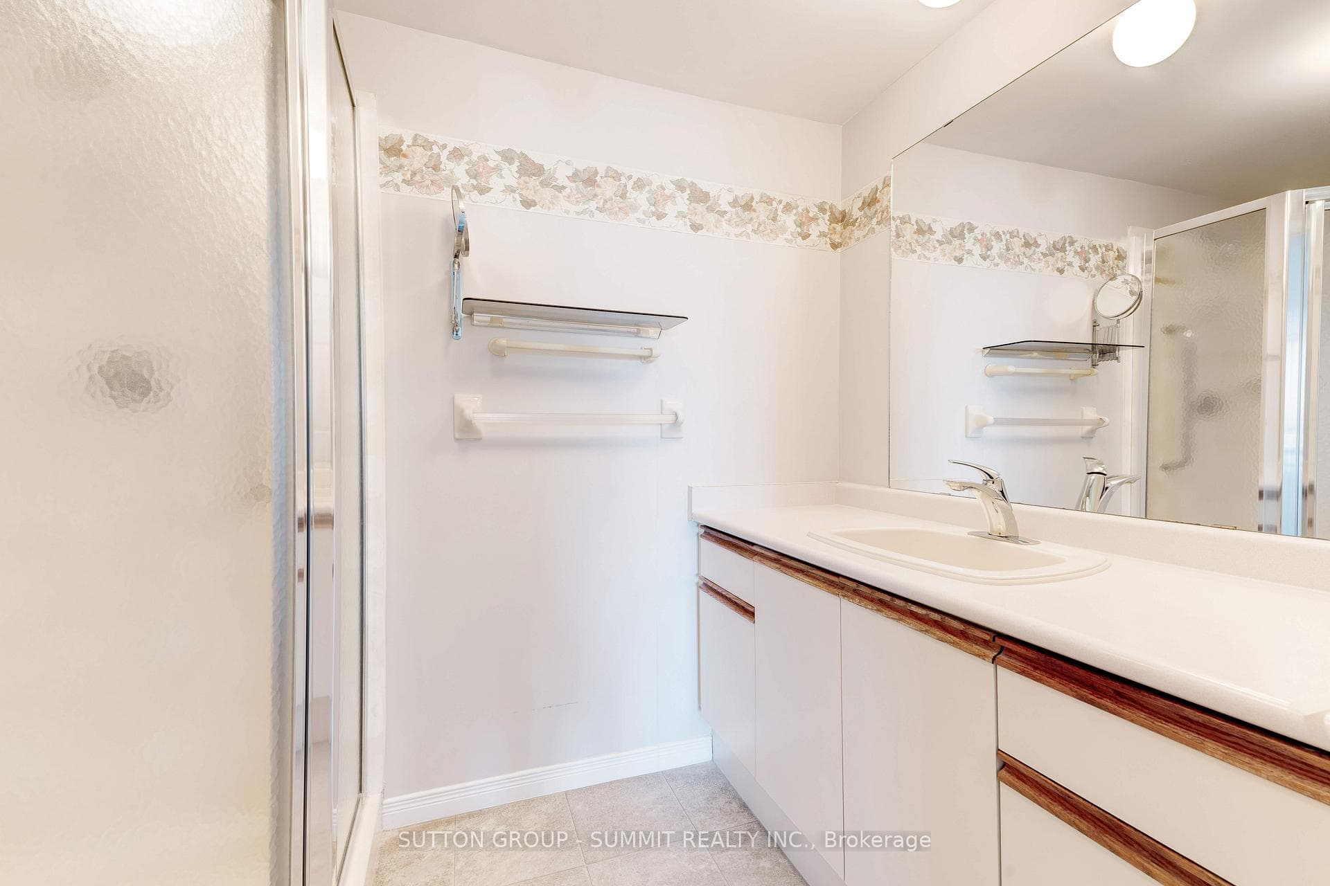 870 Upper Wentworth Street Unit 202 photo 15