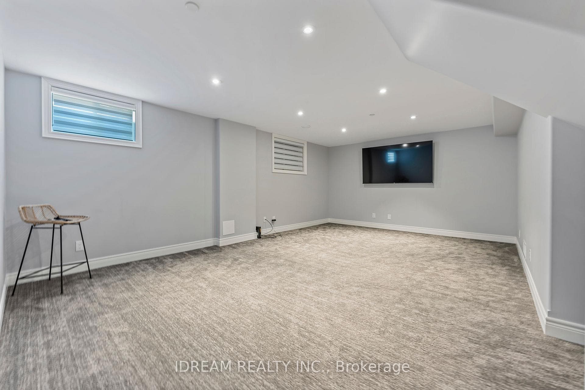 5 Pierport Common N/A photo 29