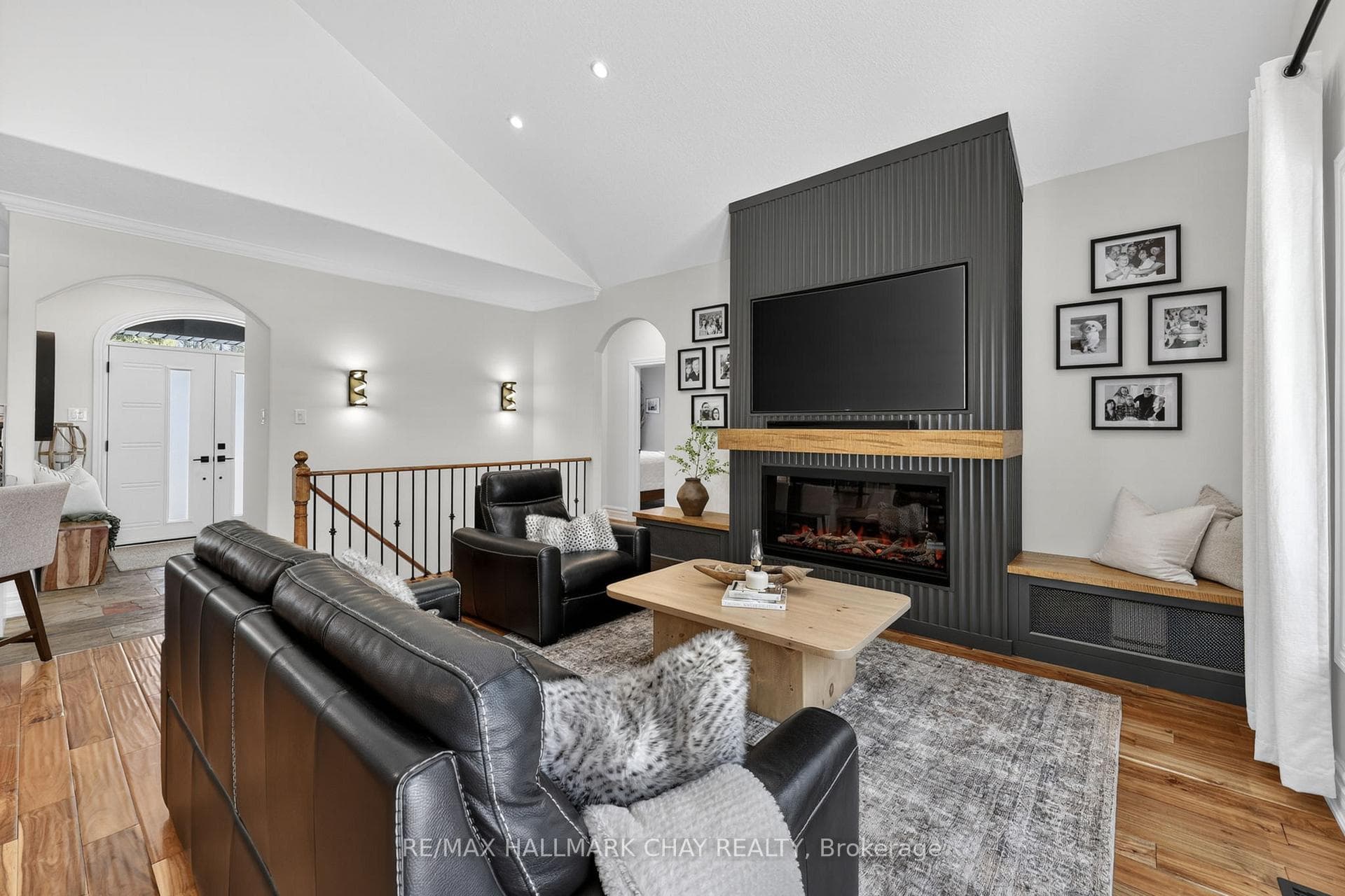 25 Laddie Lane photo 13