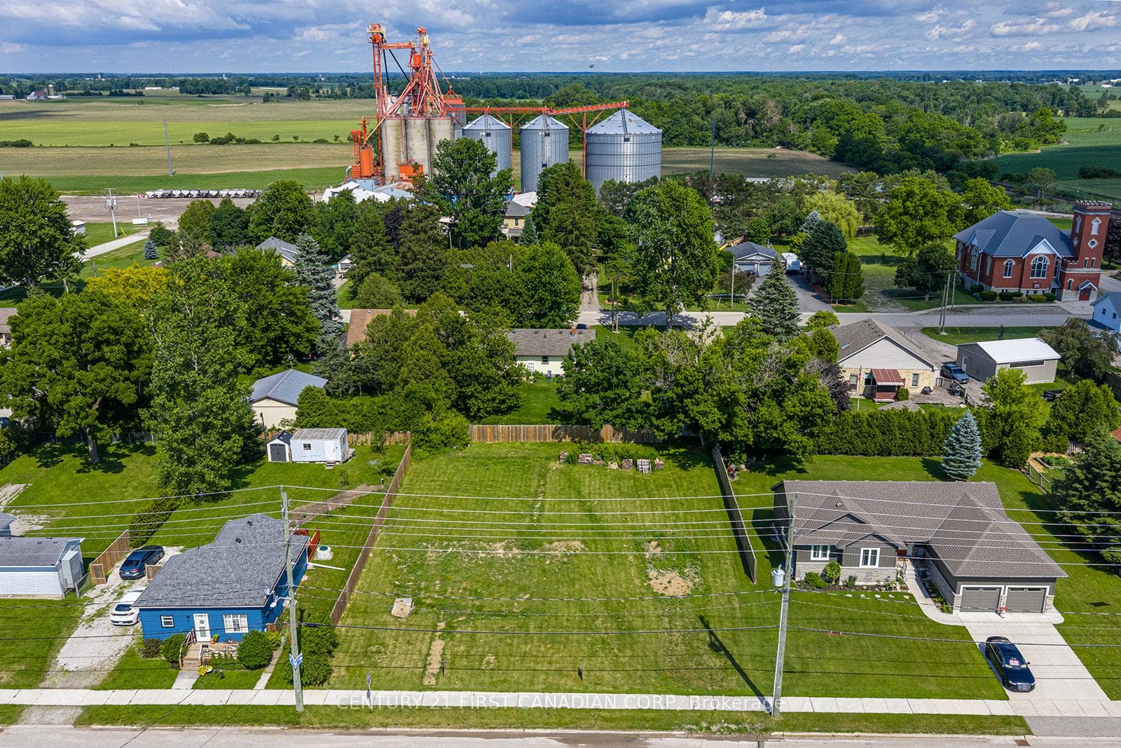 277848 Kerwood Road photo 25