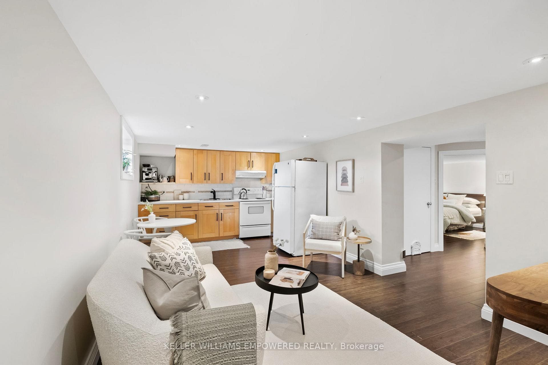 10 Athol Avenue photo 26
