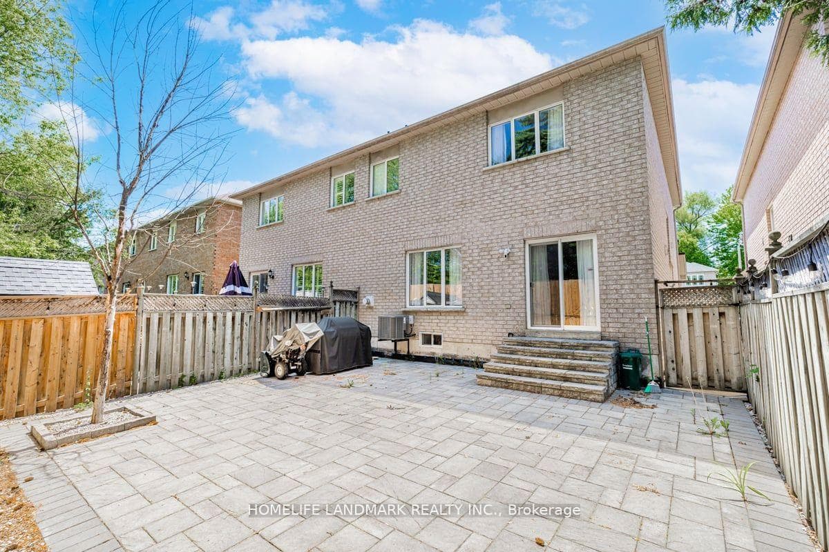 56 Loredana Court photo 17