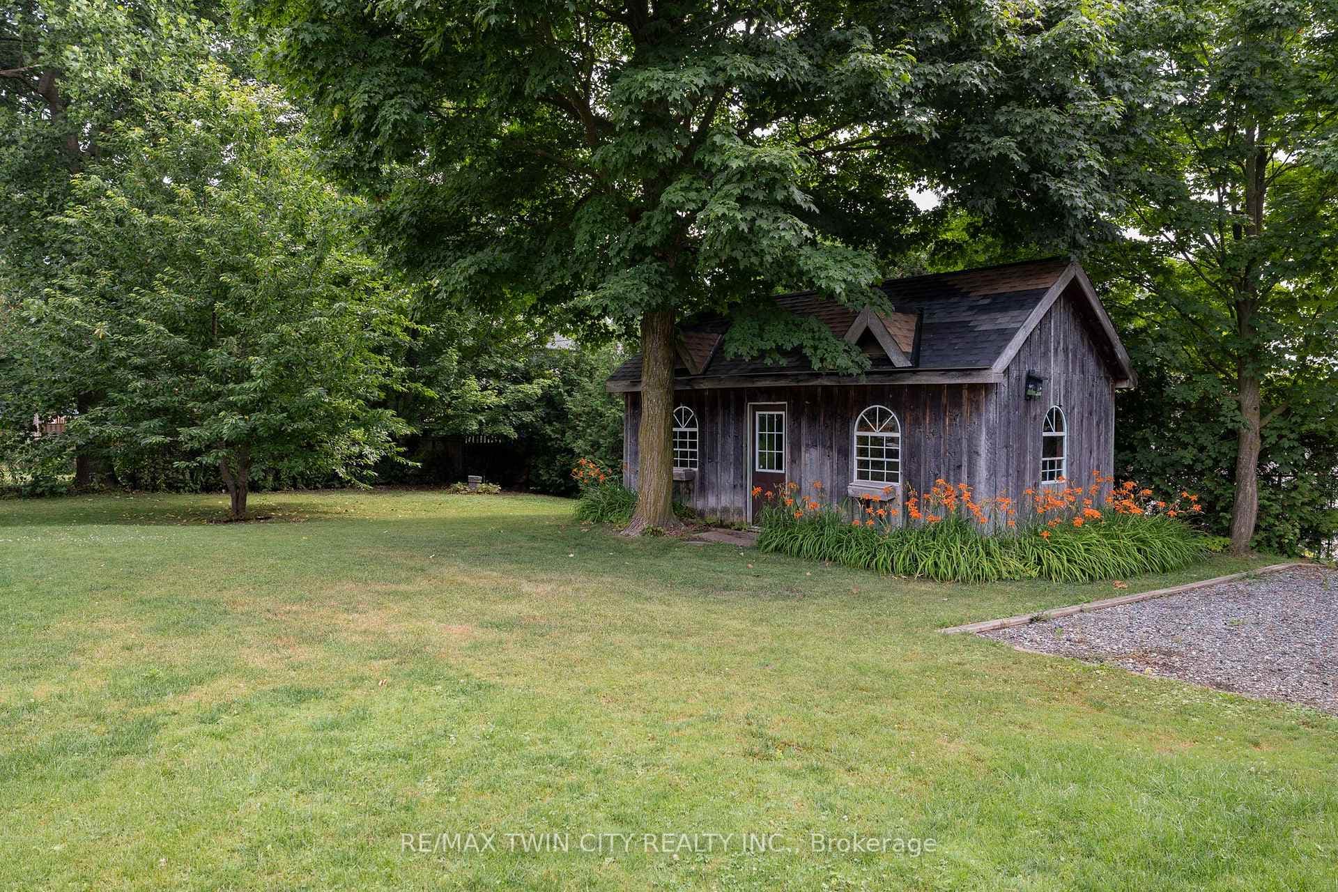 76.5 STOVER Street photo 28