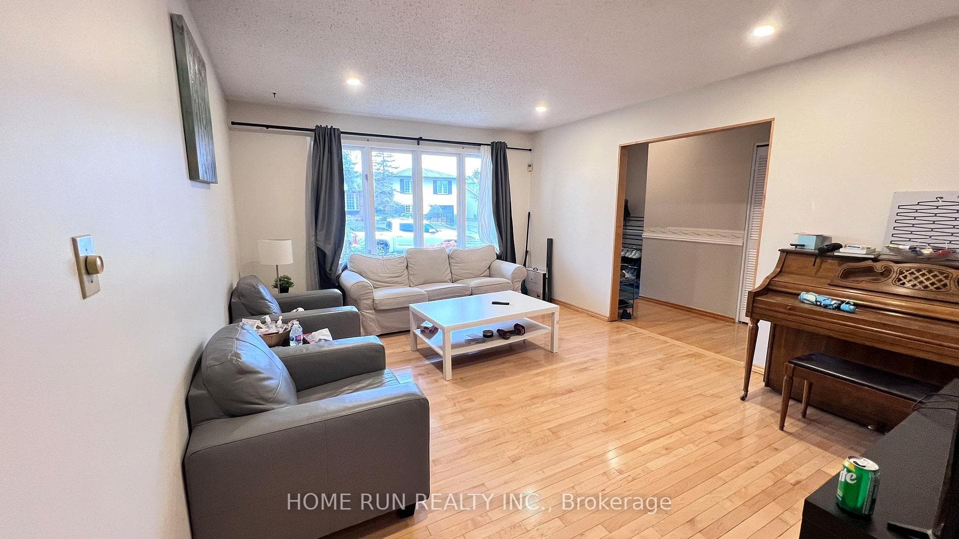 960 CAHILL Drive photo 5