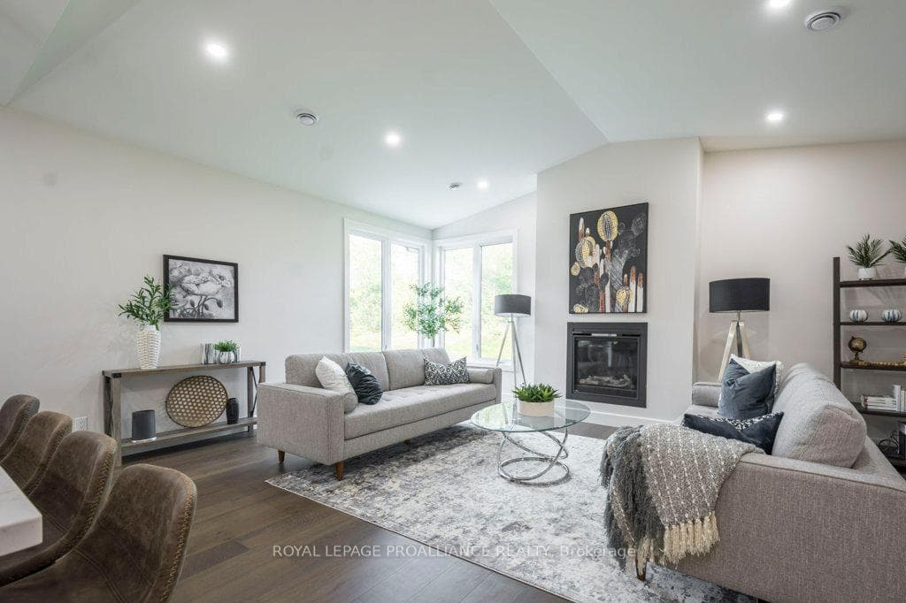 60 Fraser Drive photo 11