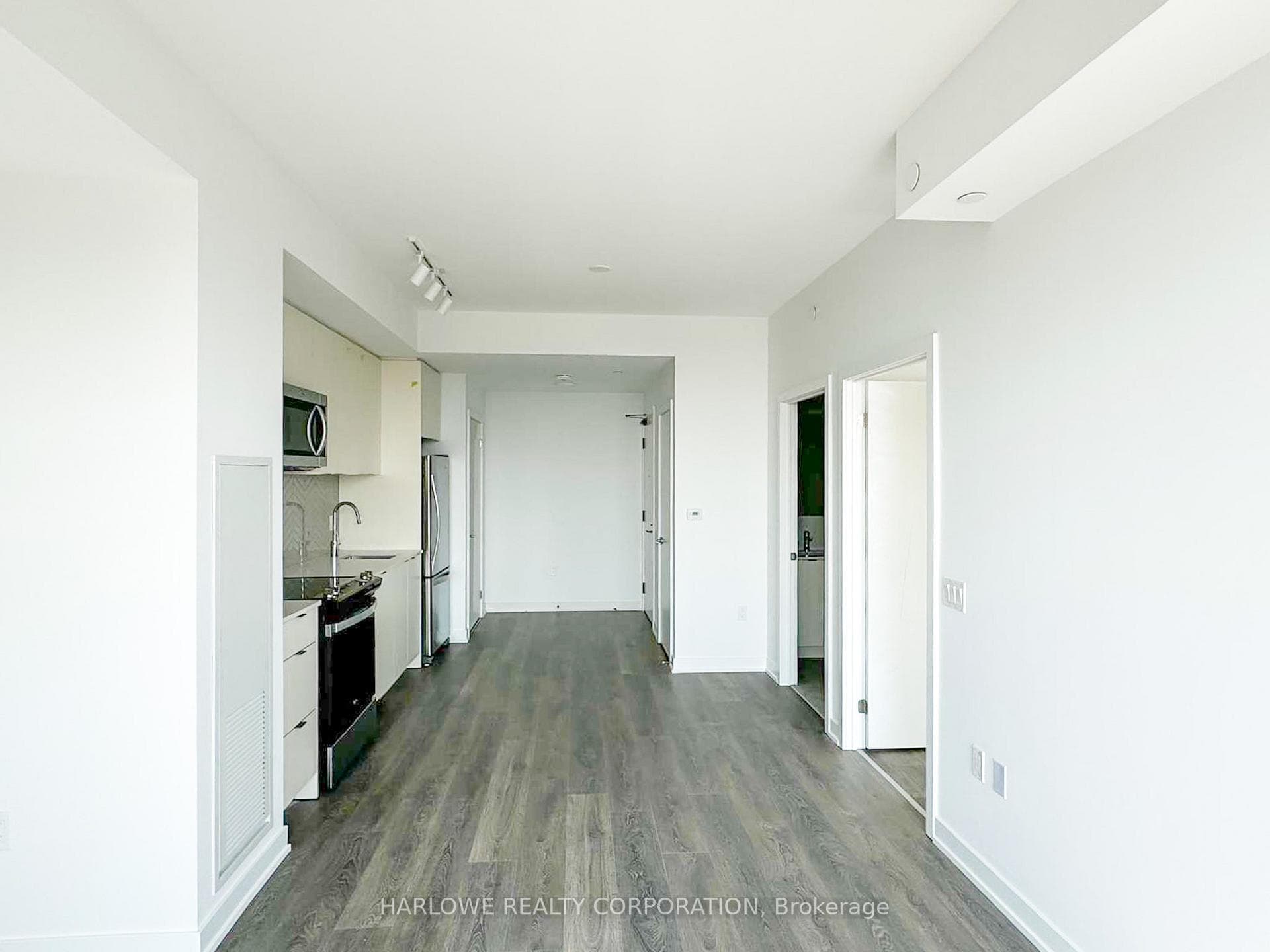 1606 Charles Street Unit 905 A photo 3