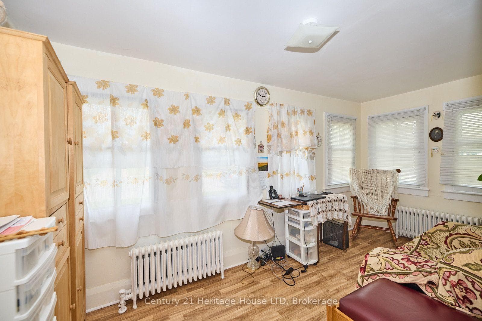 231 Dufferin Street photo 10