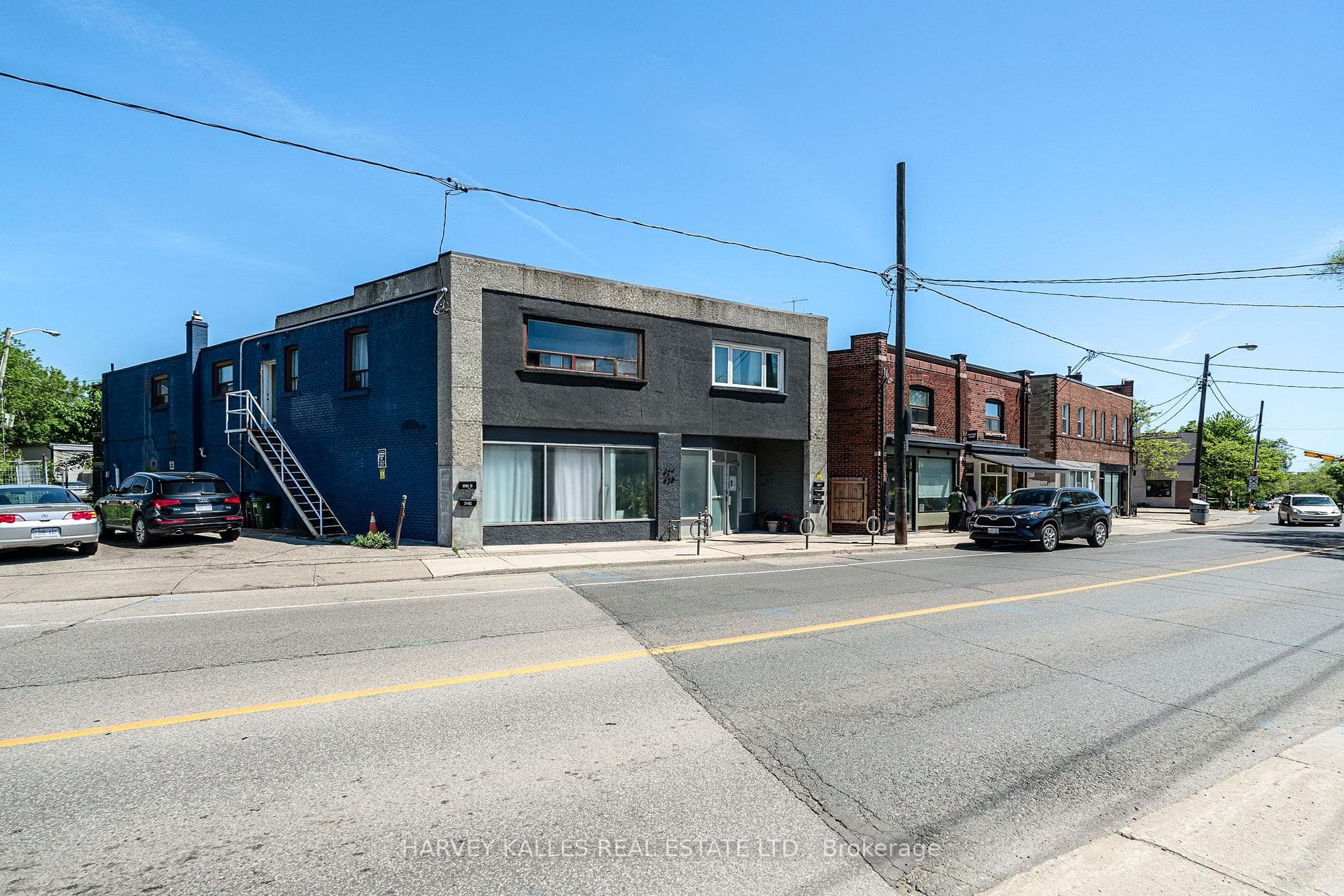 429 Vaughan Road Unit Unit A photo 2