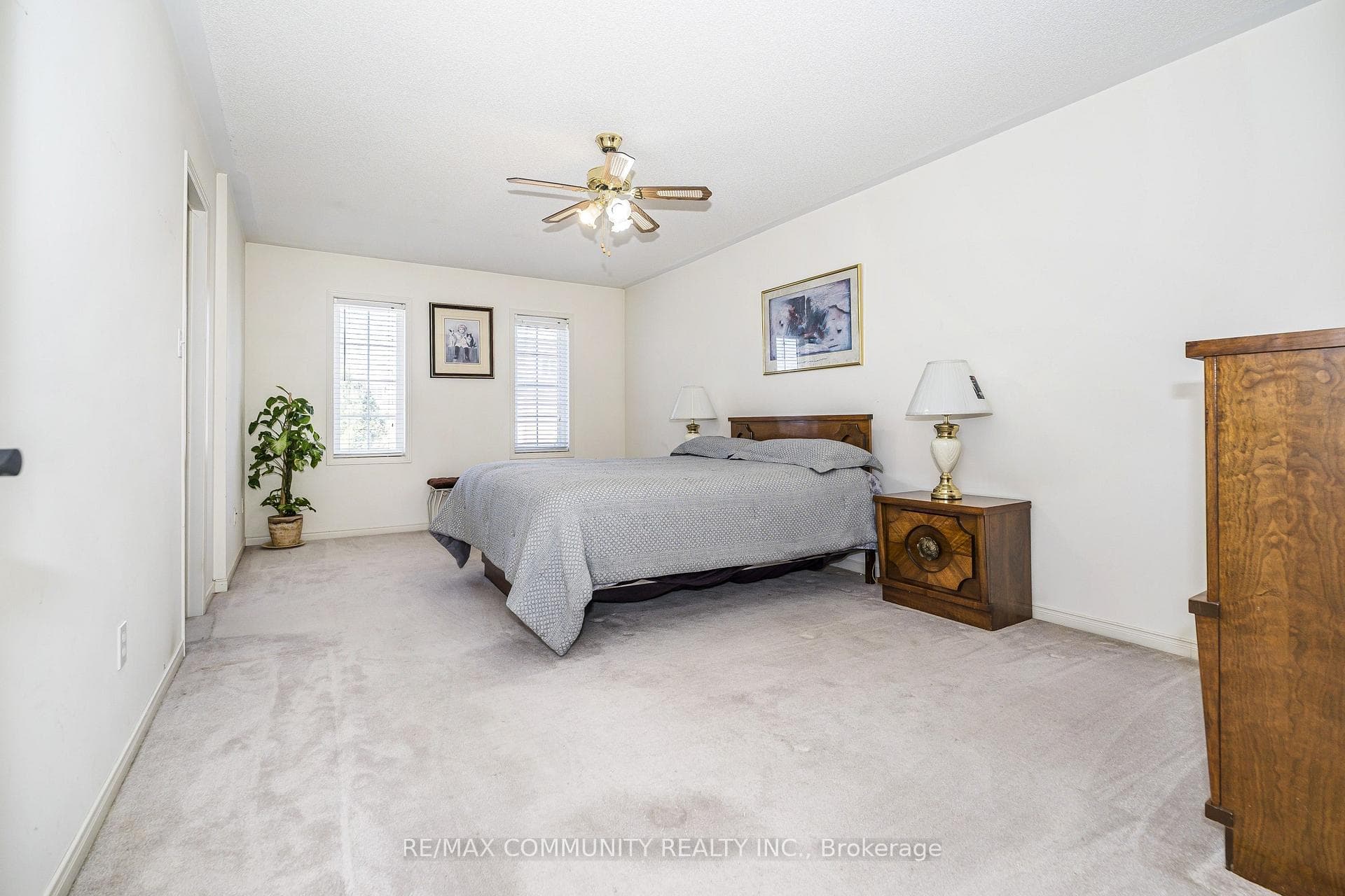 209 Old Harwood Avenue photo 22