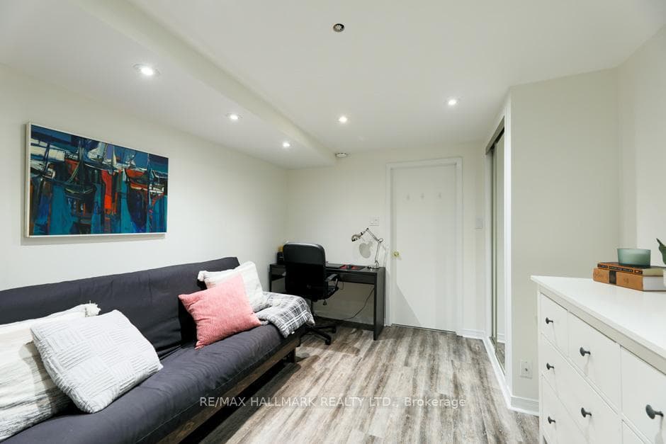 10 Buller Avenue Unit 13 photo 19