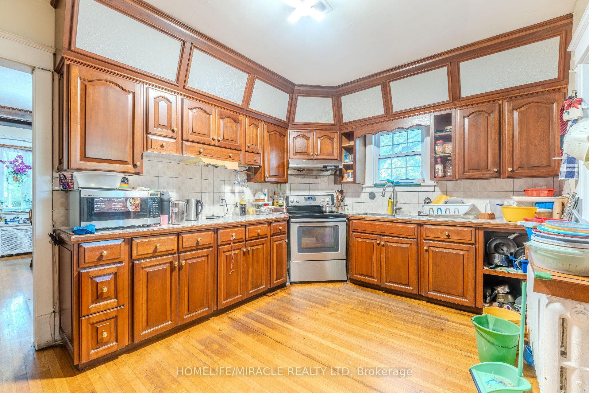 5214 Third Avenue photo 41