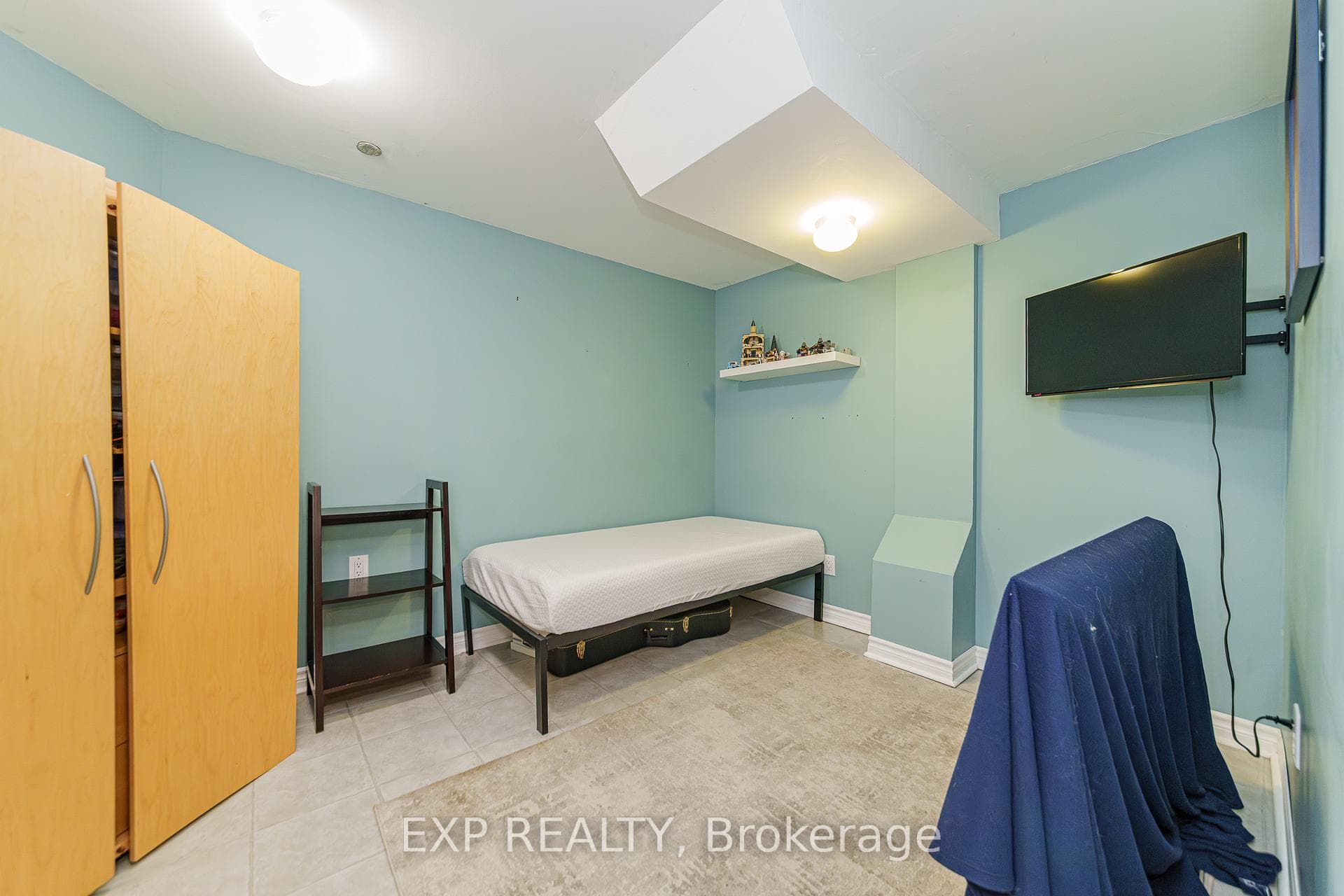 157 Huntersfield Drive photo 22