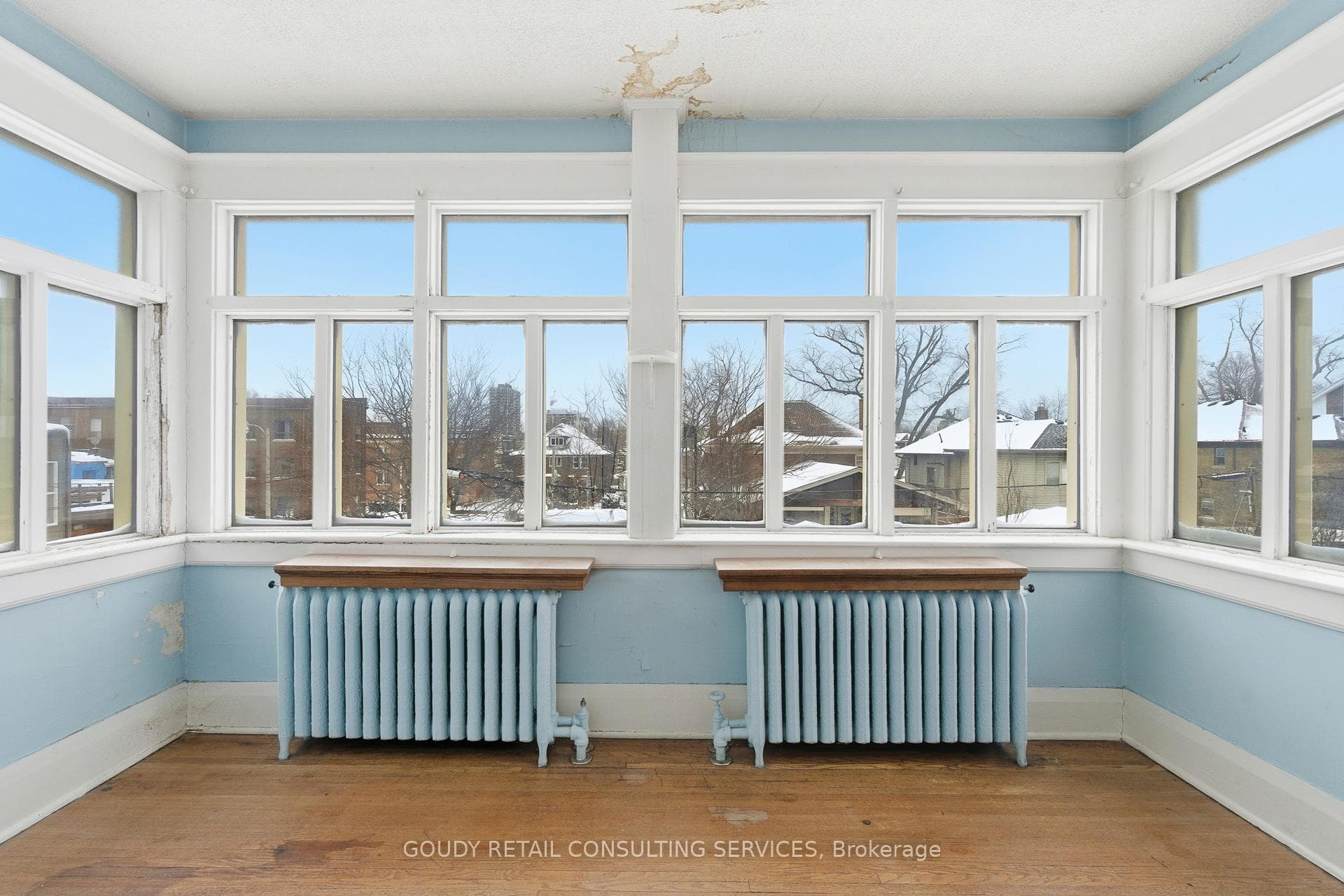 2nd Floor Sunroom