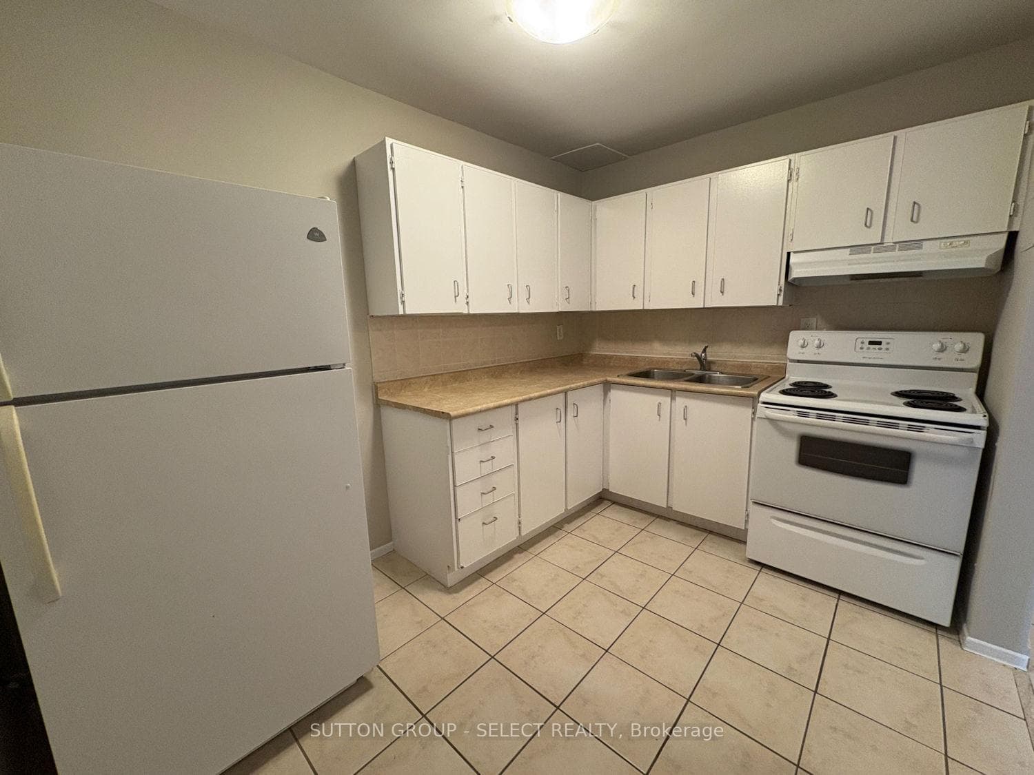 583 Mornington Avenue Unit 606 photo 7