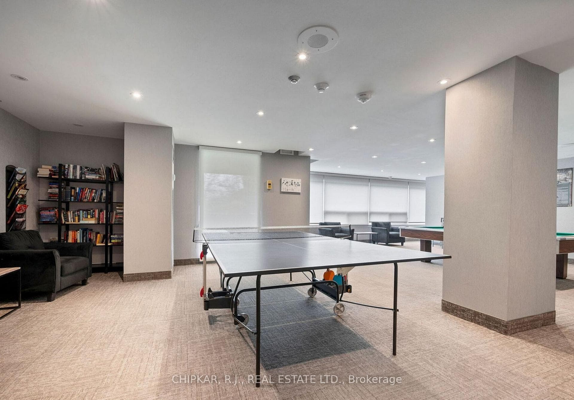 475 The West Mall N/A Unit 516 photo 22