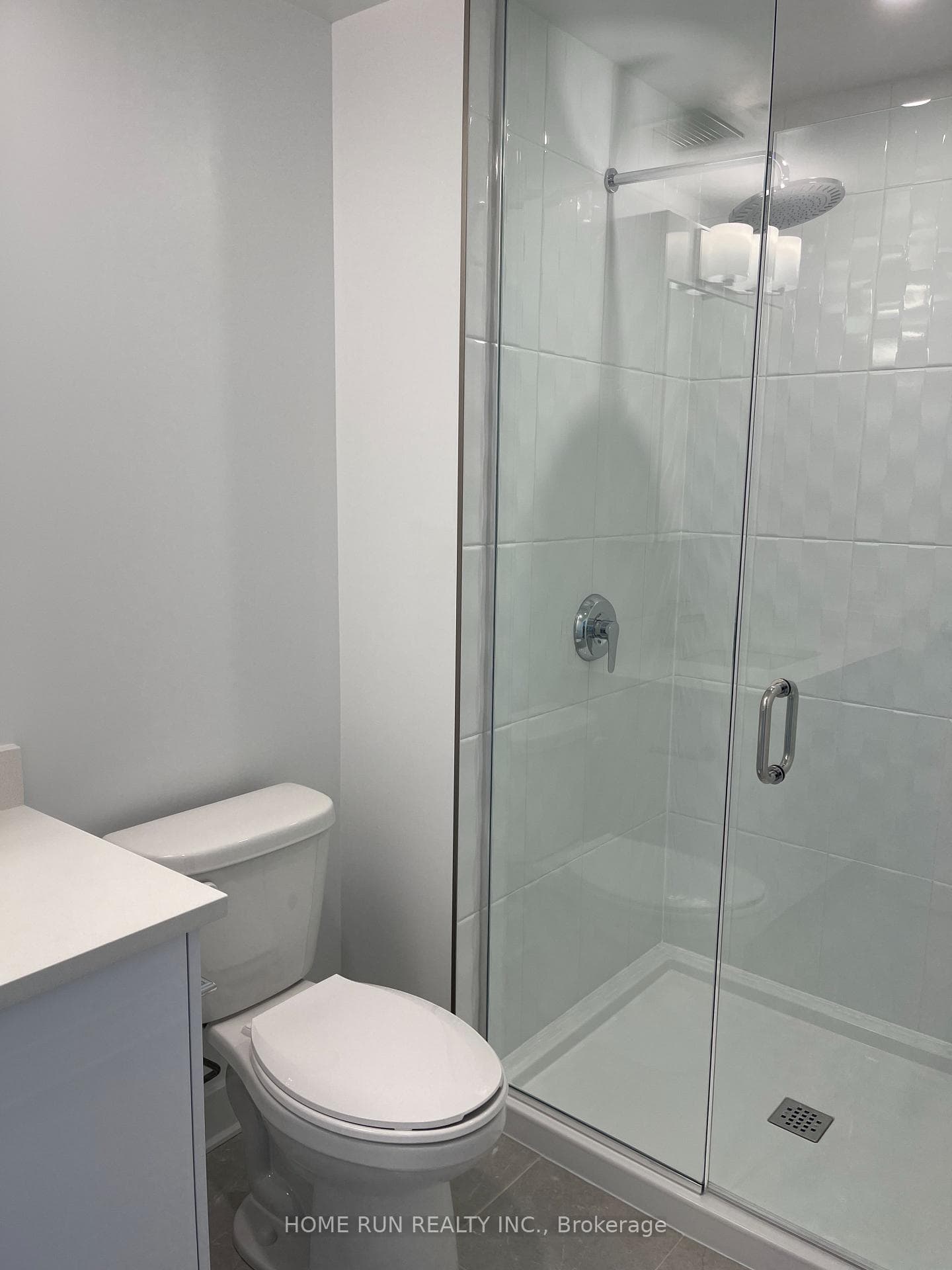 180 george Street Unit 1203 photo 8
