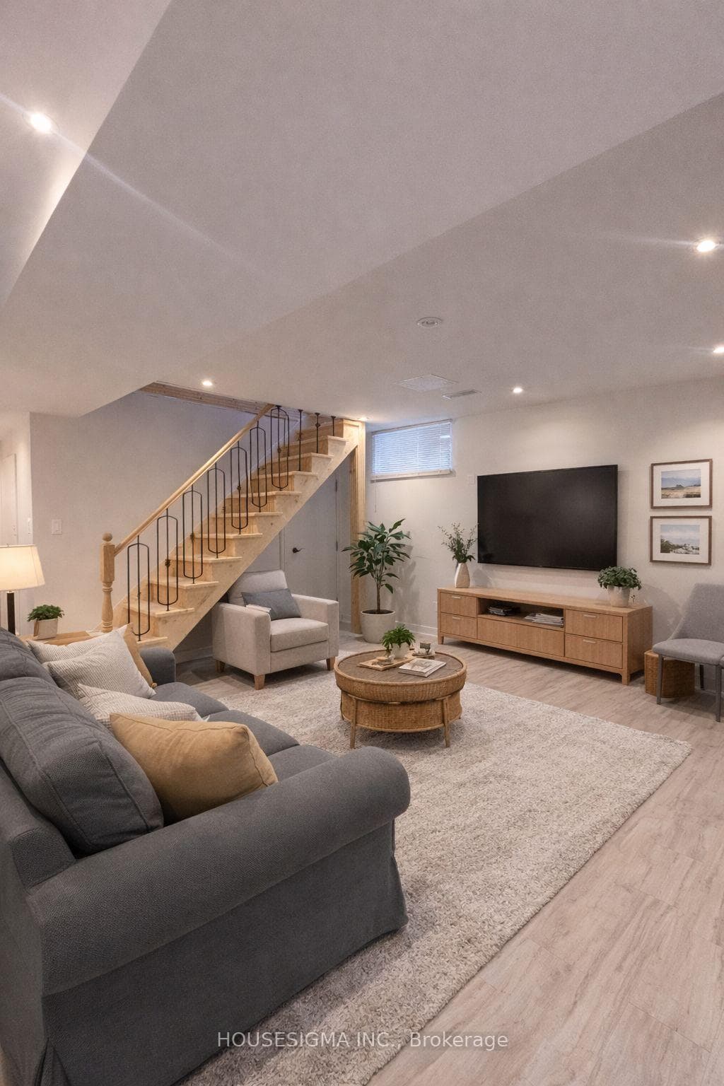 19 Savoy Avenue photo 4