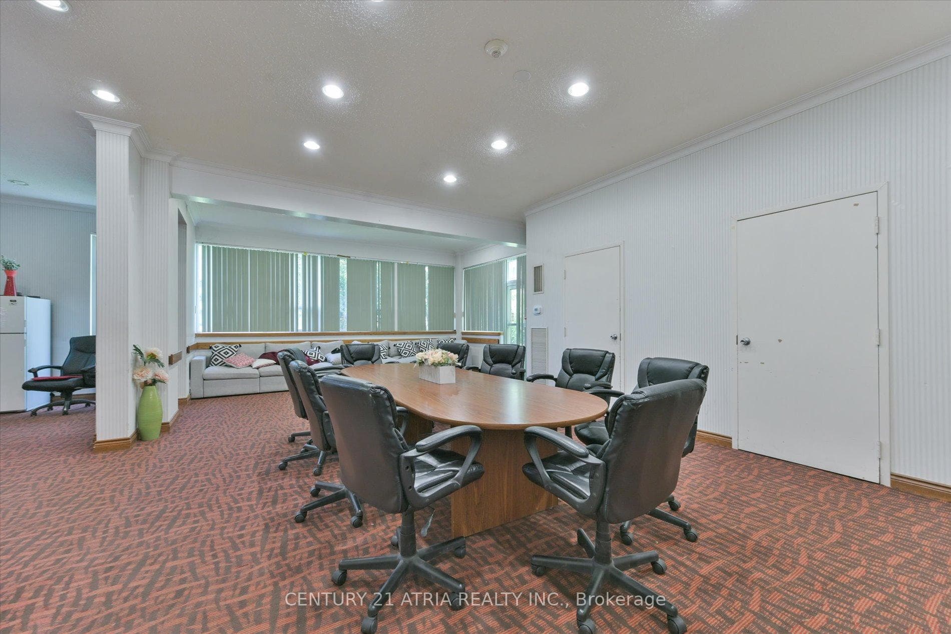 25 Silver Springs Boulevard Unit 403 photo 33