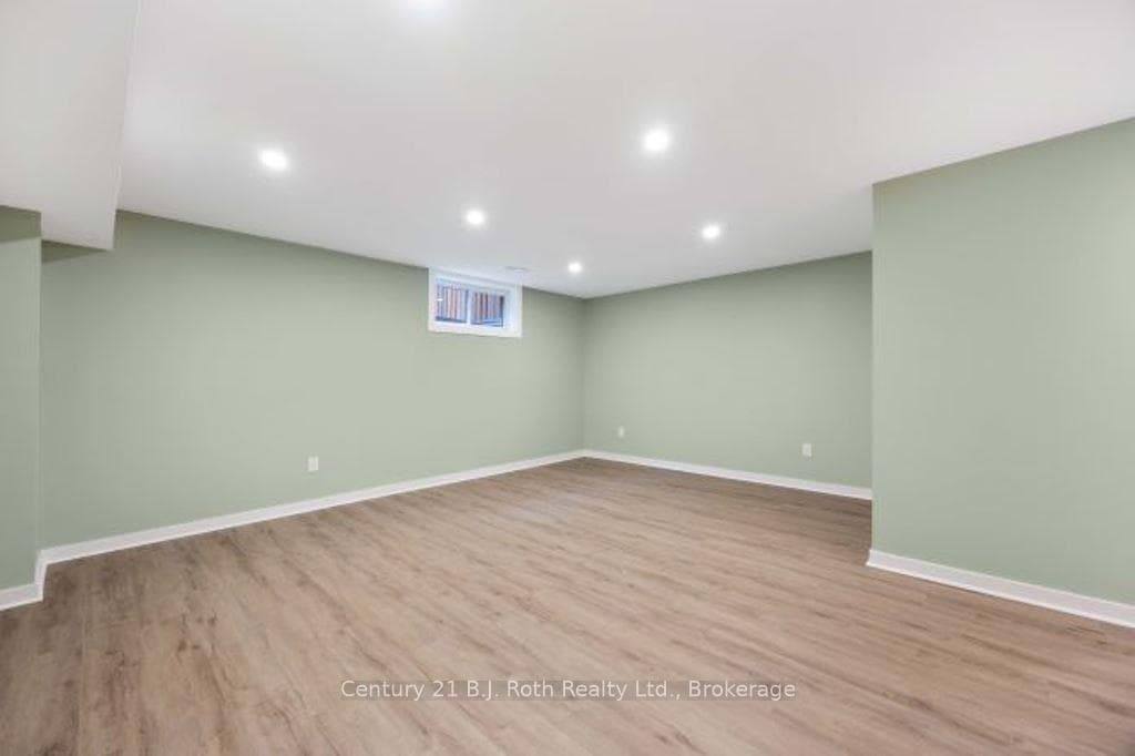 58 Isabella Drive photo 5