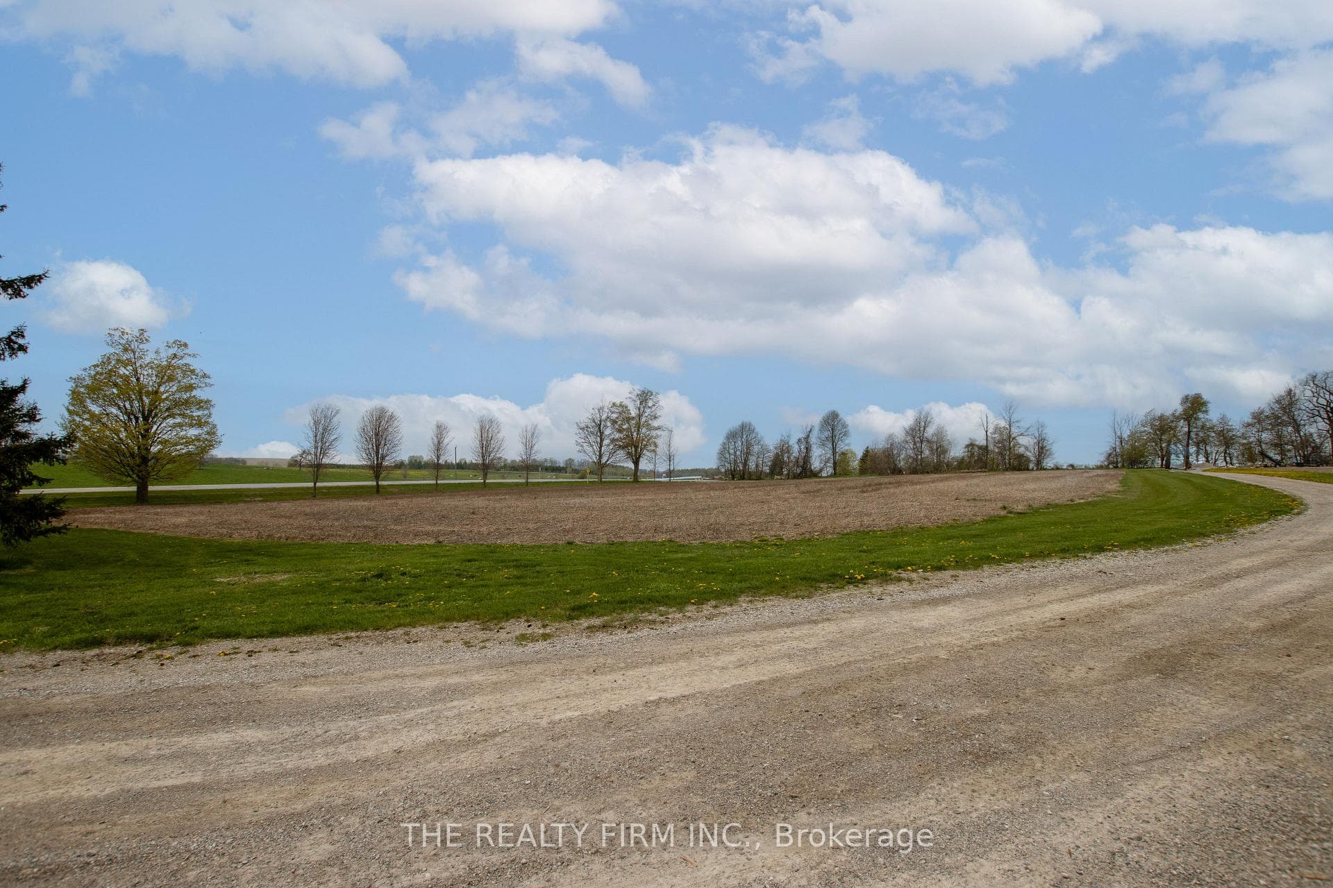 38904 Londesboro Road photo 44