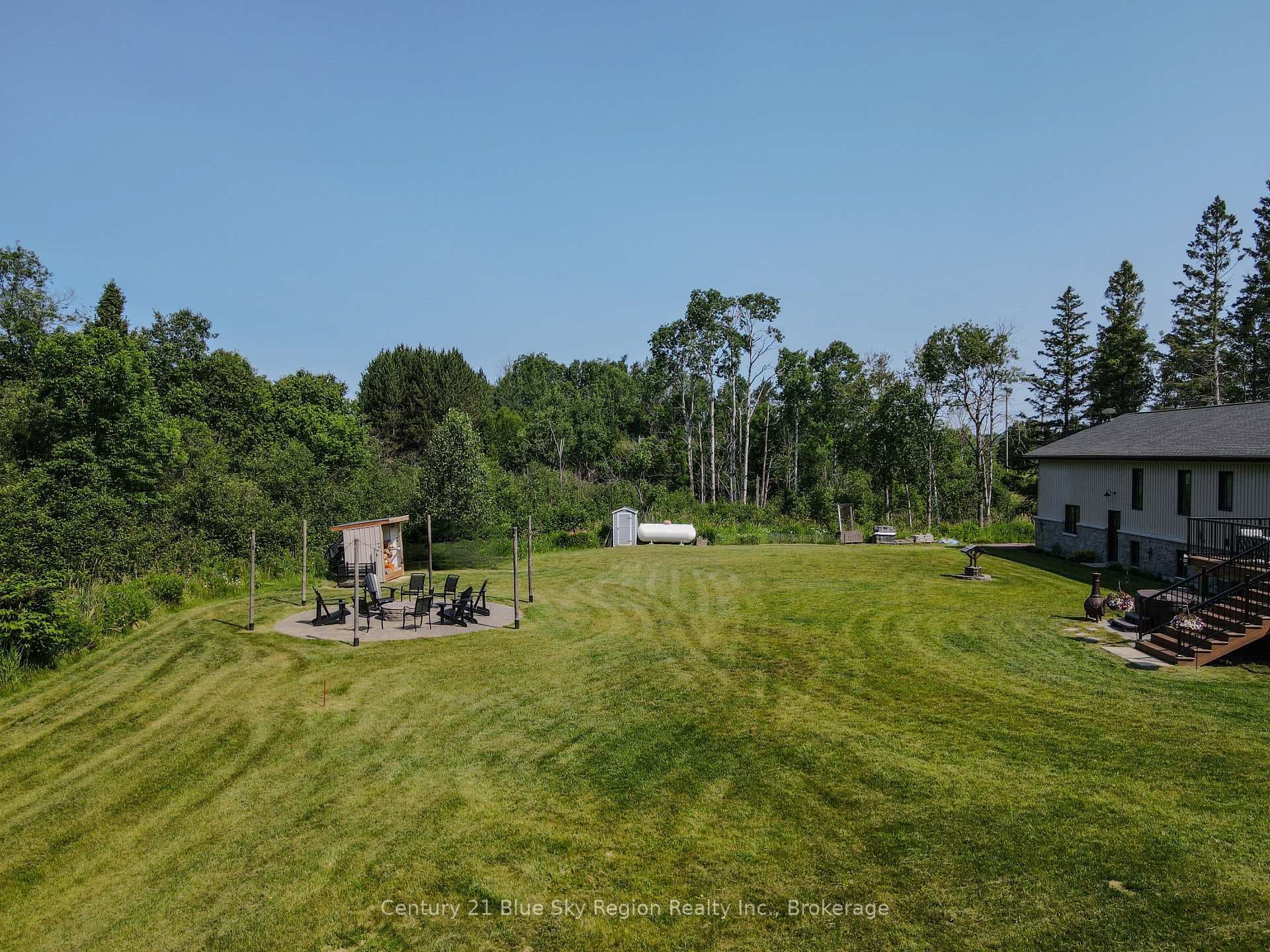 1147 Maple Hill Road photo 49