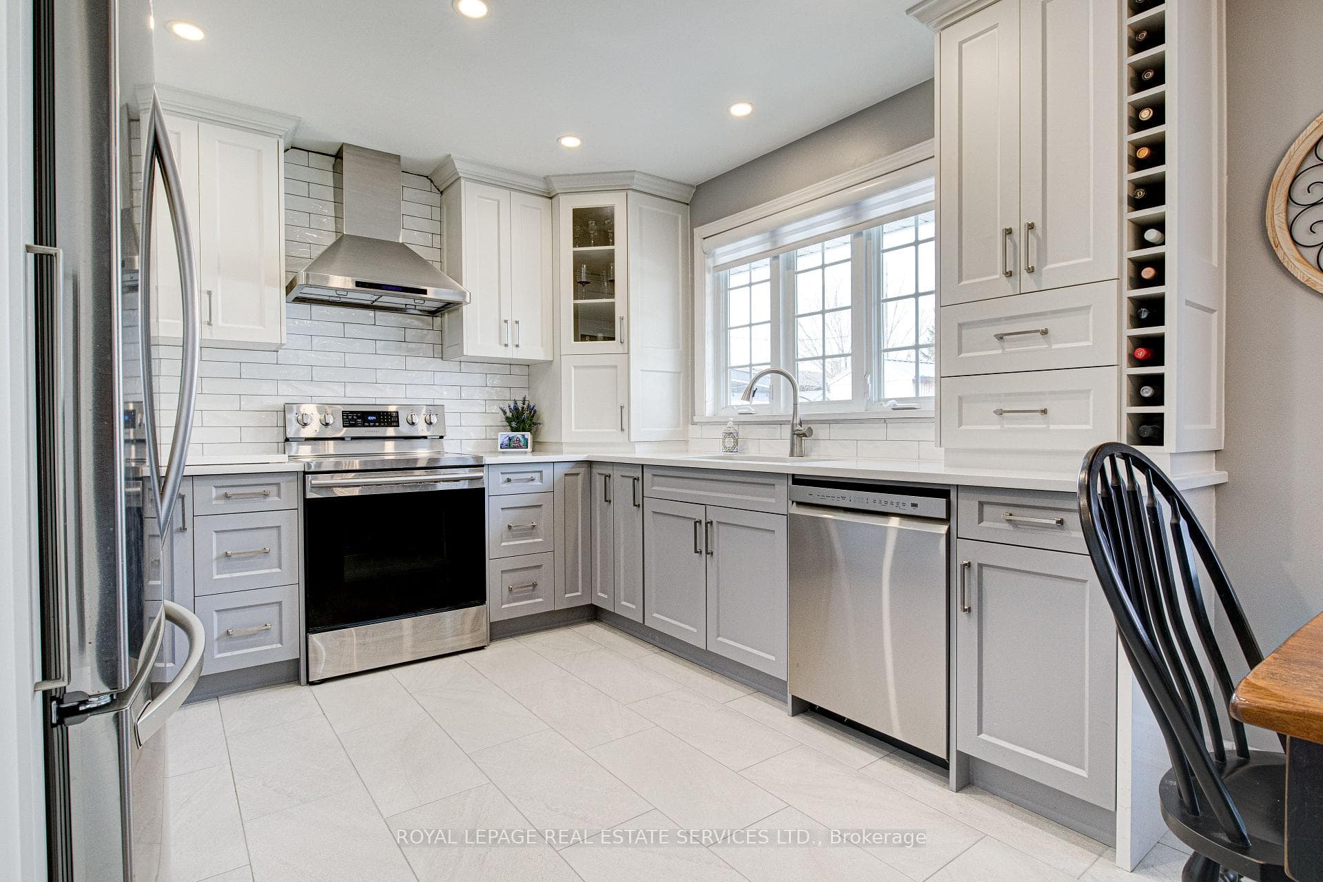 66 Rouse Avenue photo 12