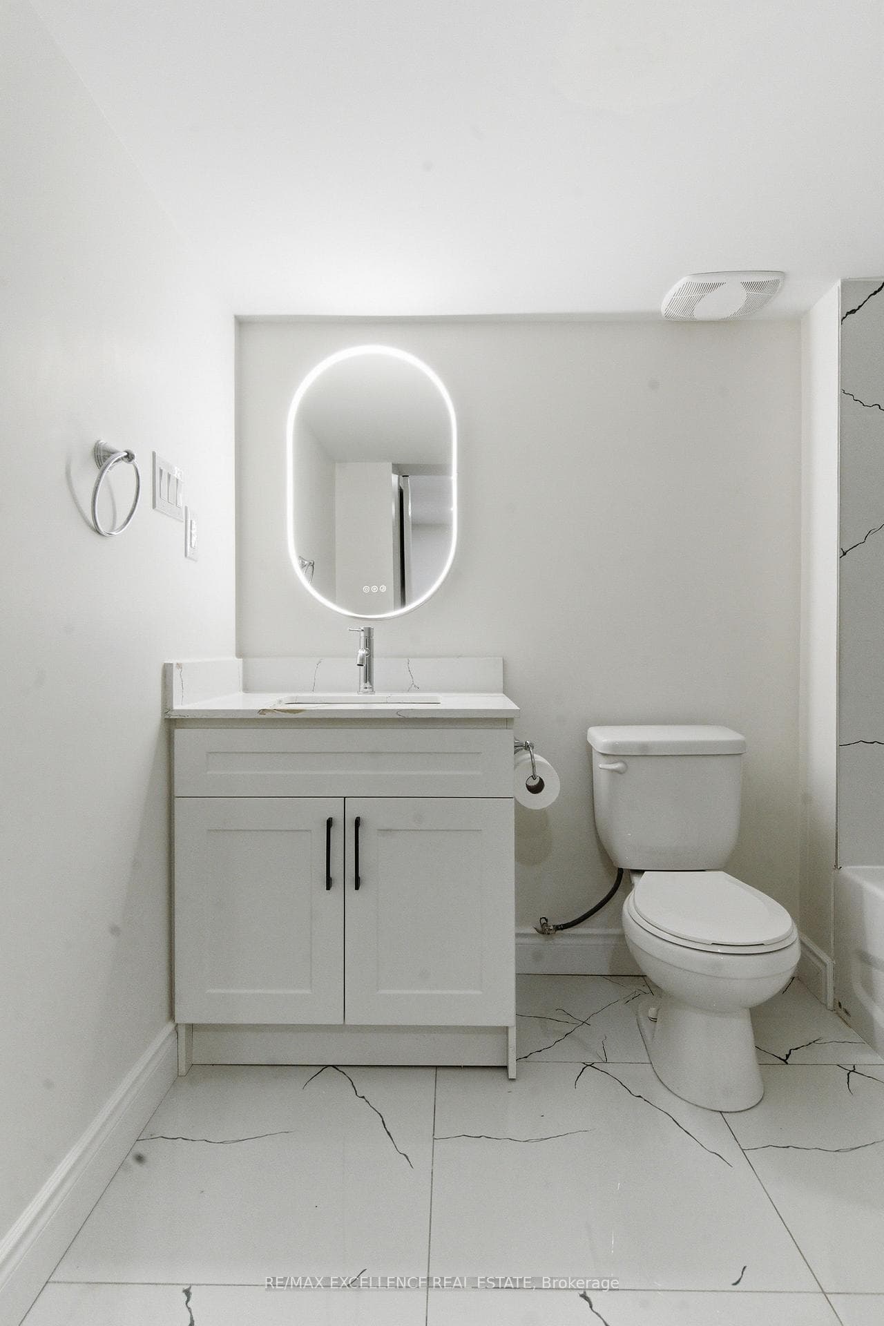 1814 Whitehall Drive photo 25