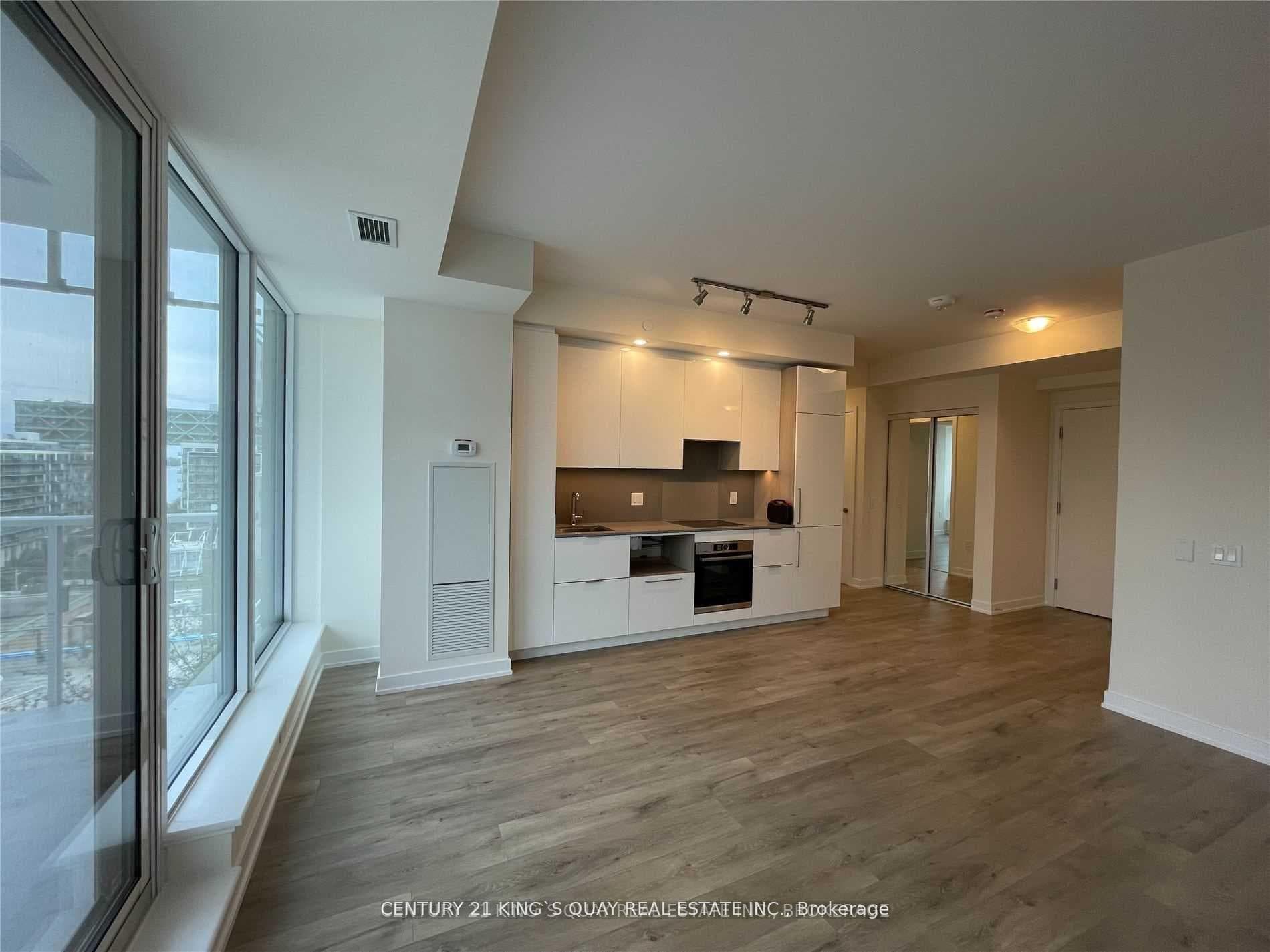 28 Freeland Street Unit 1008 photo 2
