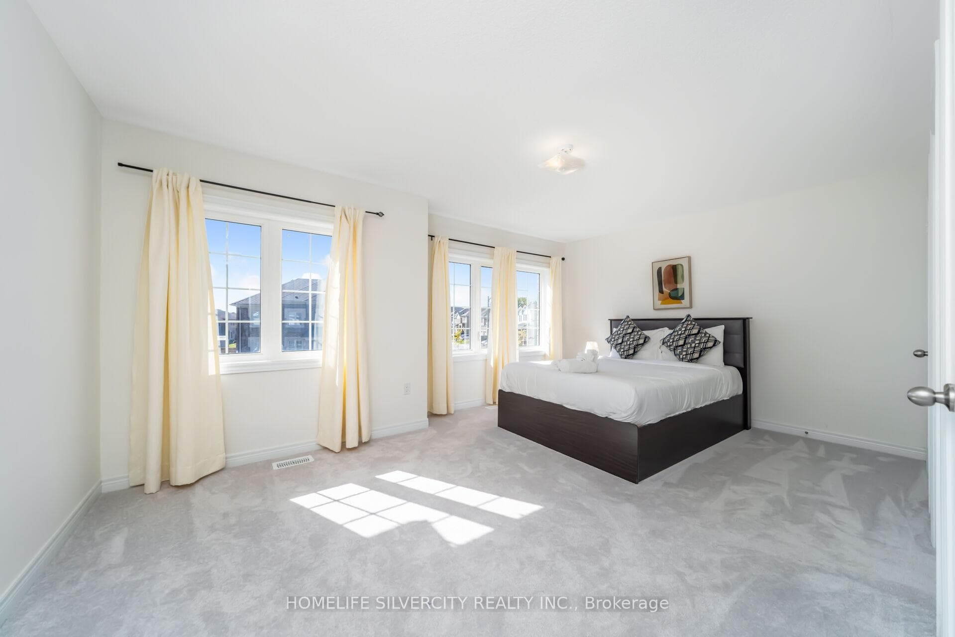 343 Leanne Lane photo 42