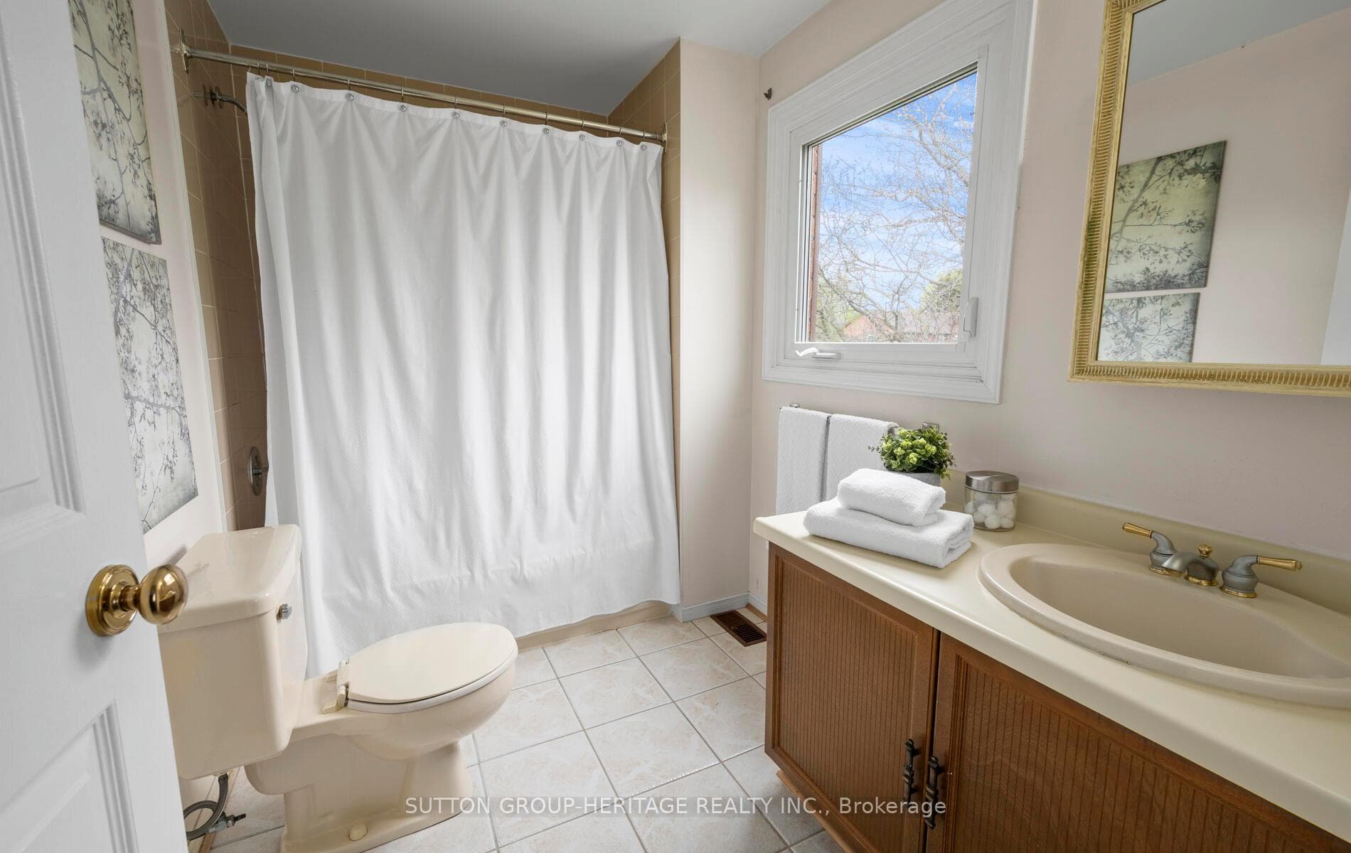 16 Glen Hill Drive photo 26