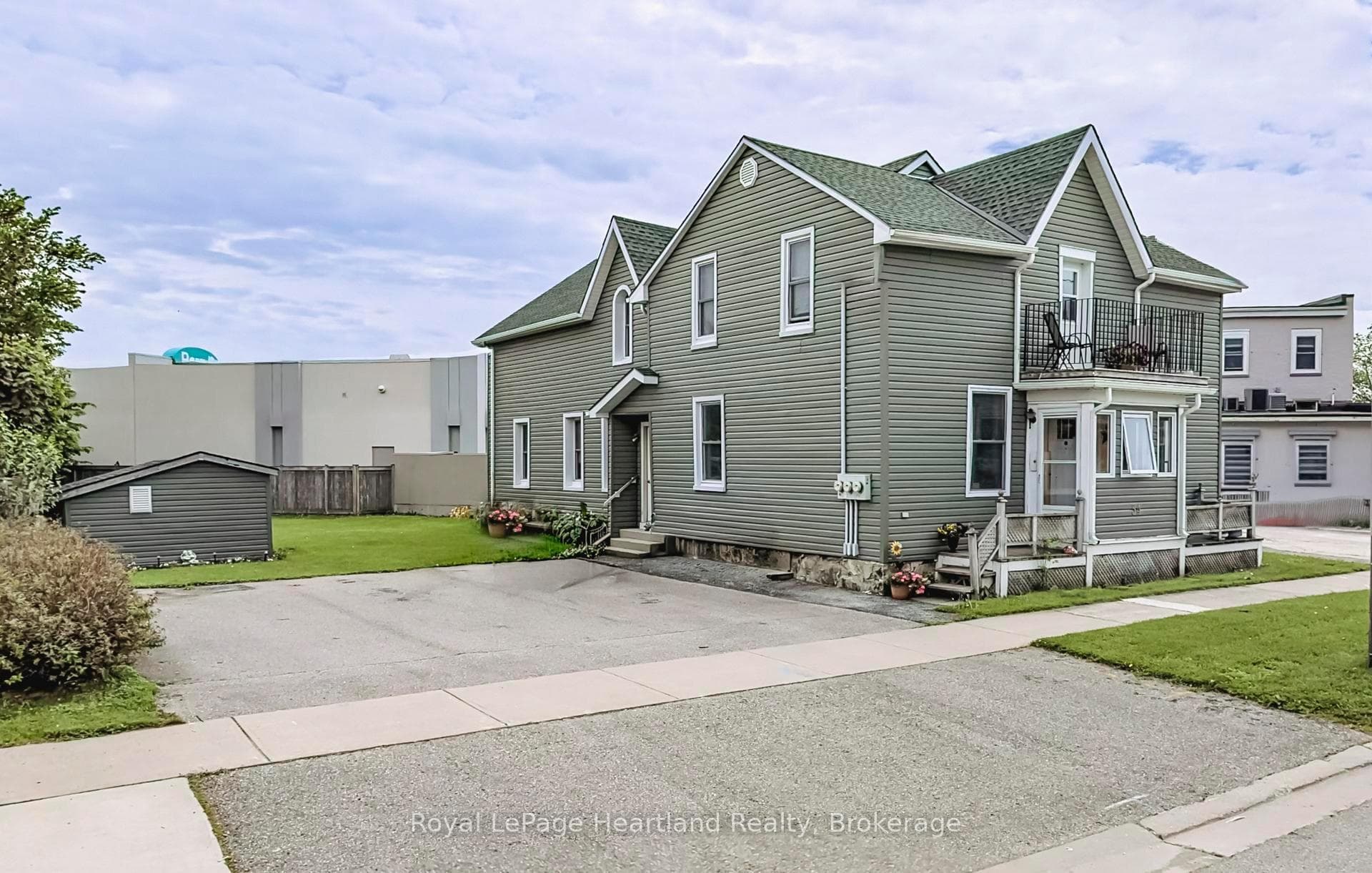 54 St David Street photo 1