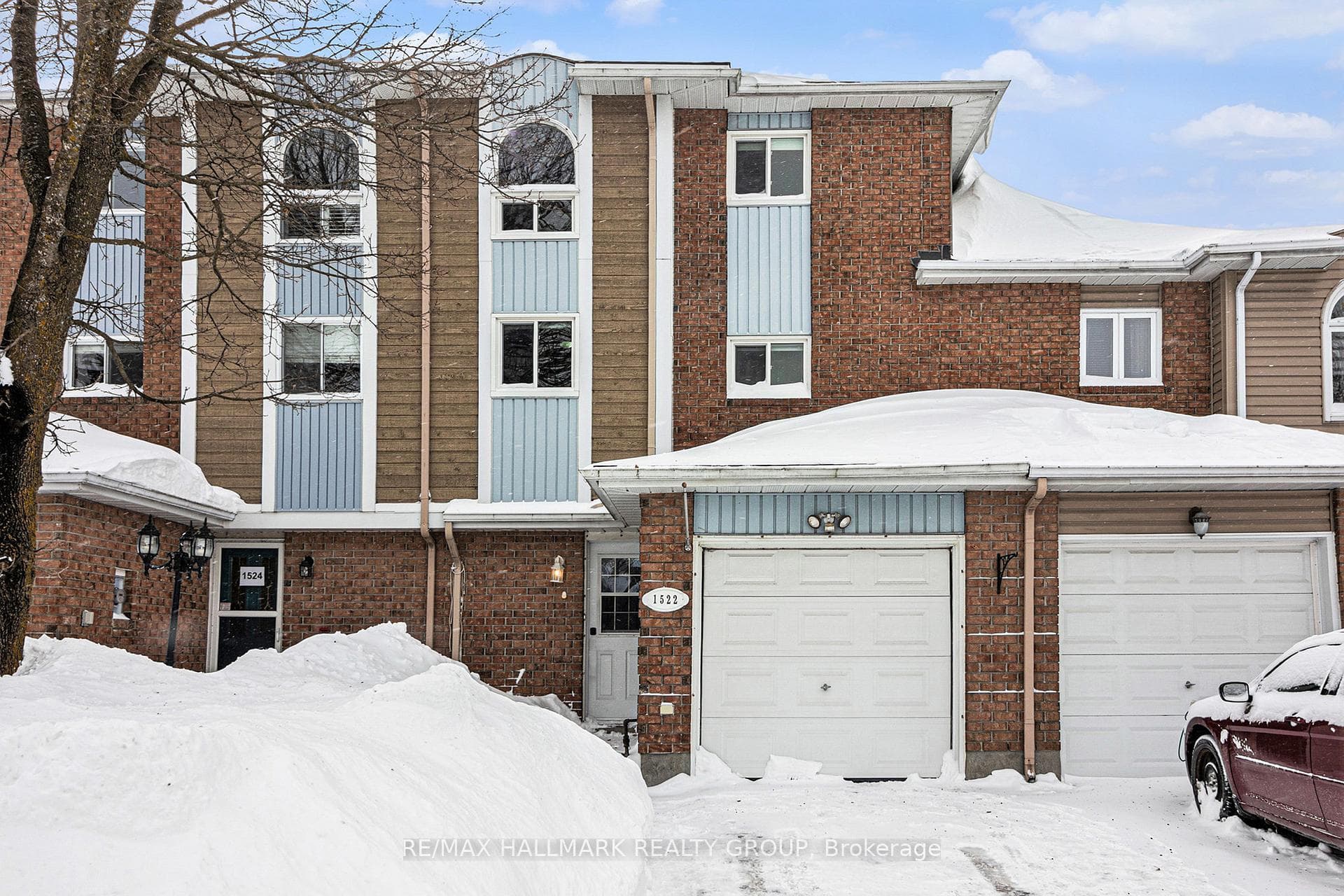 1522 Thurlow Street photo 1