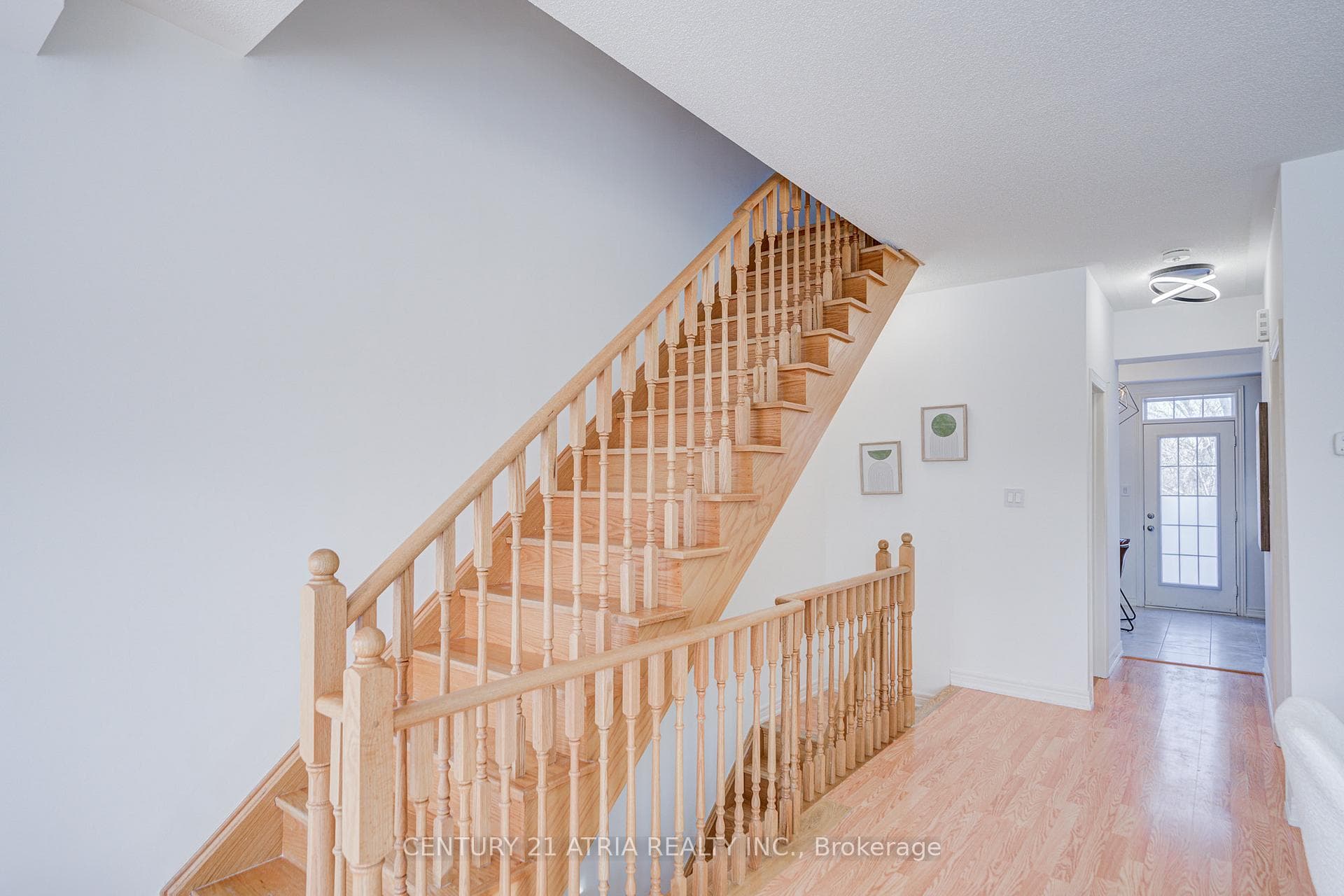 42 Roy Grove Way photo 11