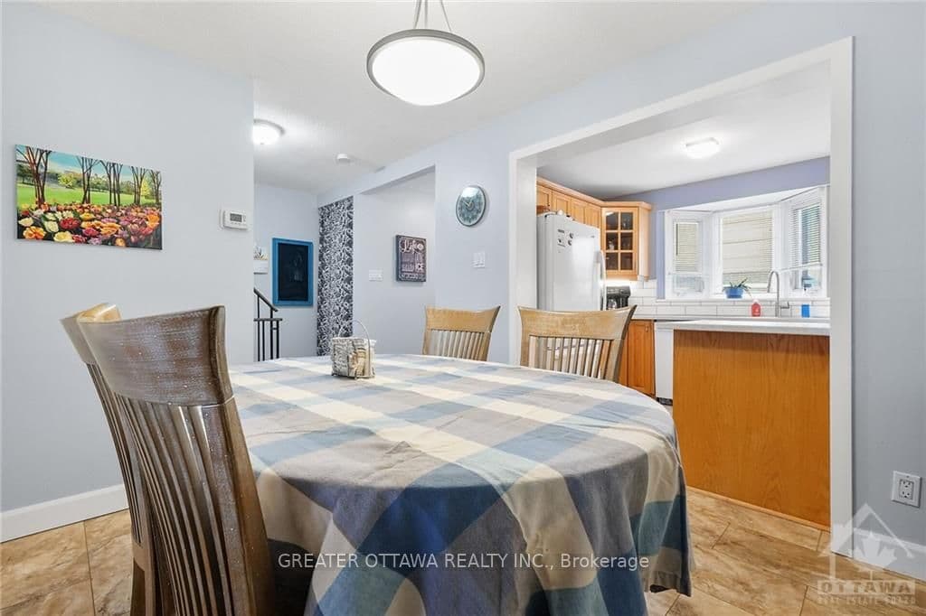 1724B LAMOUREUX Drive Unit 27 photo 9