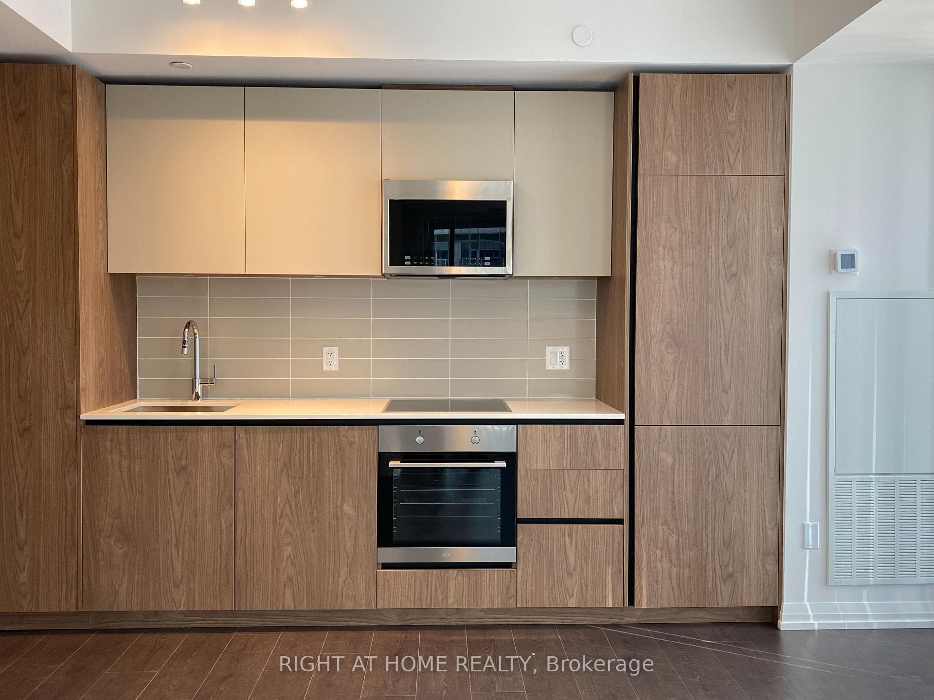 8 widmer Street Unit 2205 photo 13