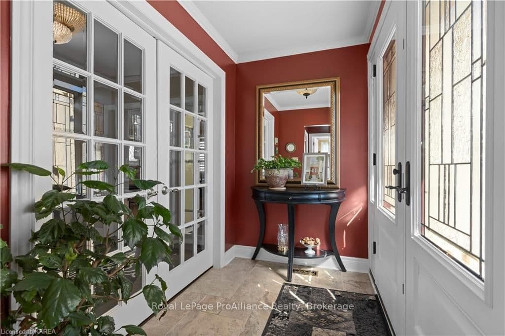 202 ALWINGTON Place photo 5