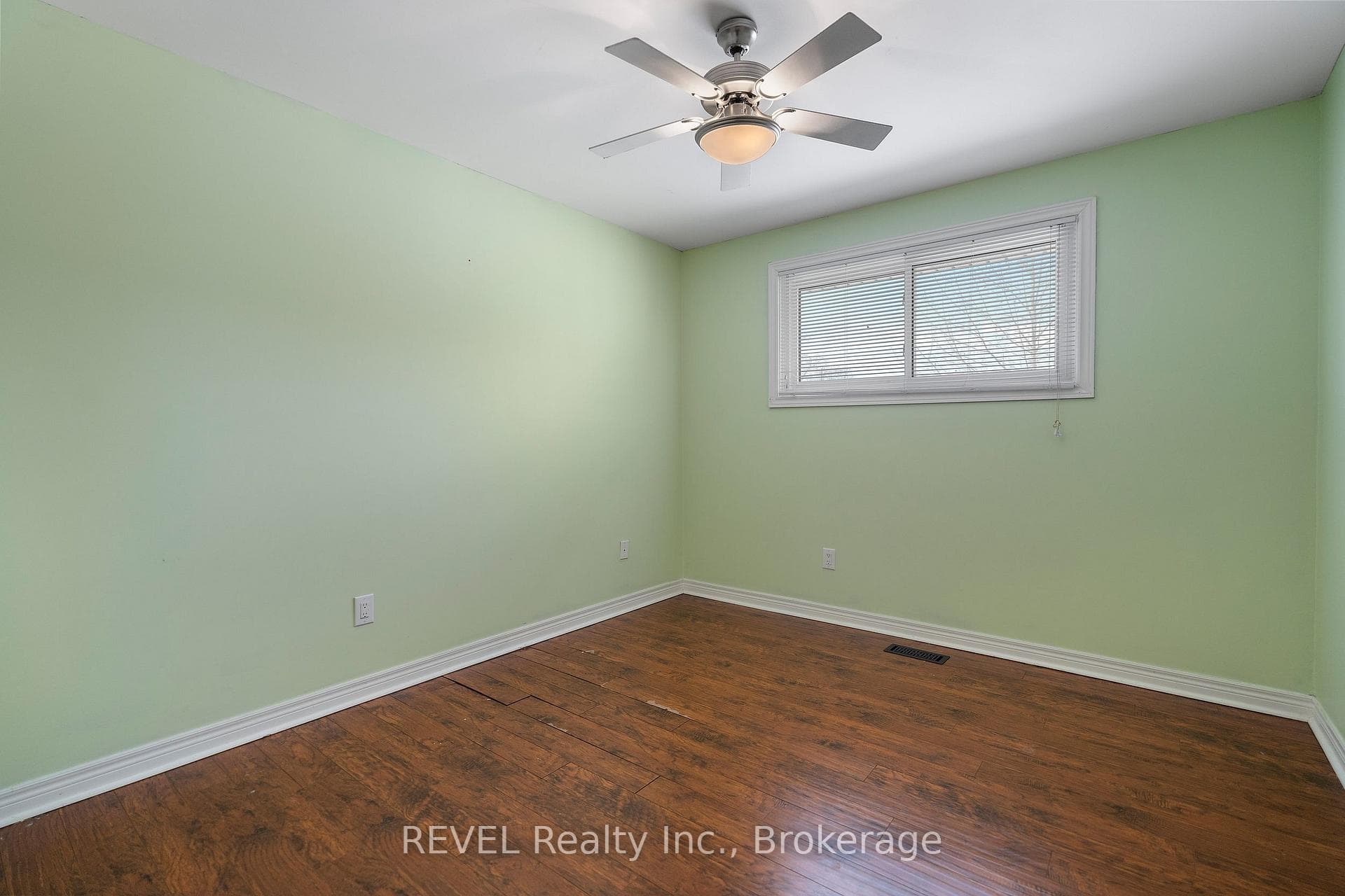 3519 EDINBURGH Road photo 19