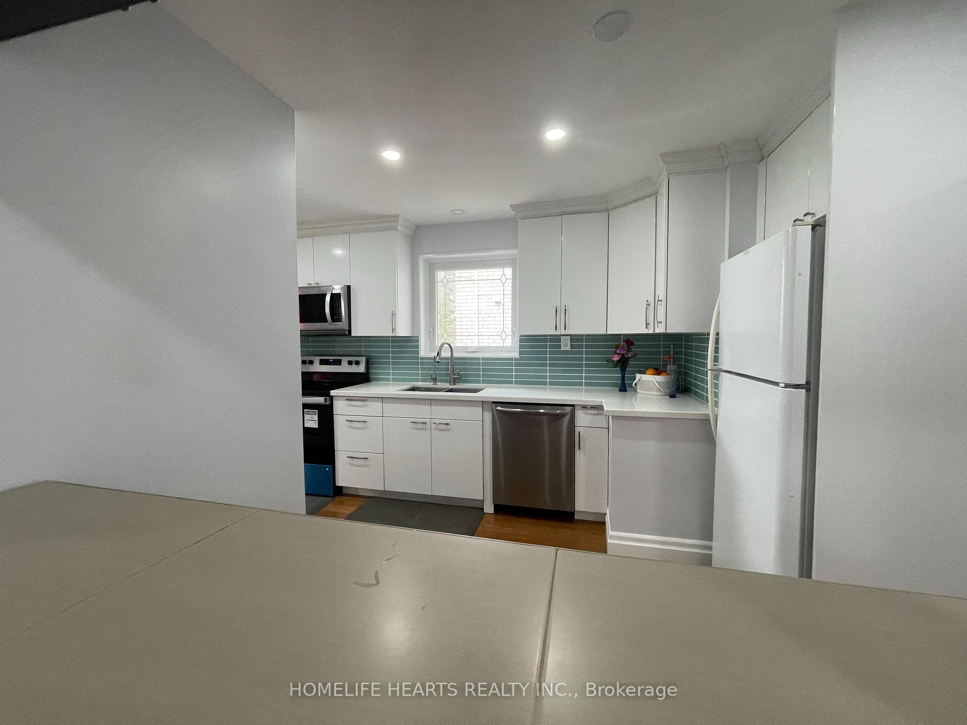 5 Regatta Crescent photo 21