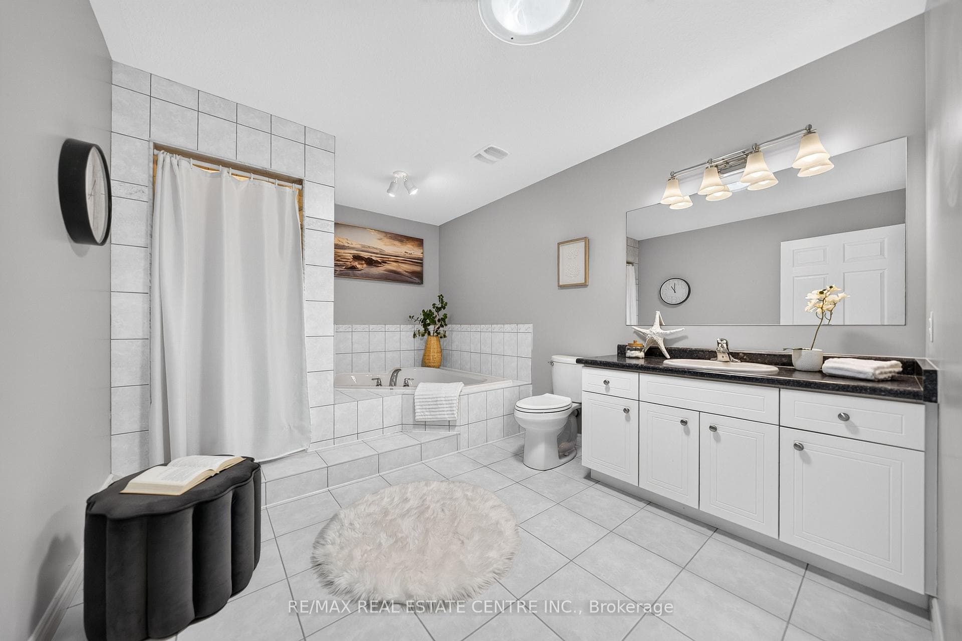 35 Green Gate Boulevard Unit 38 photo 26