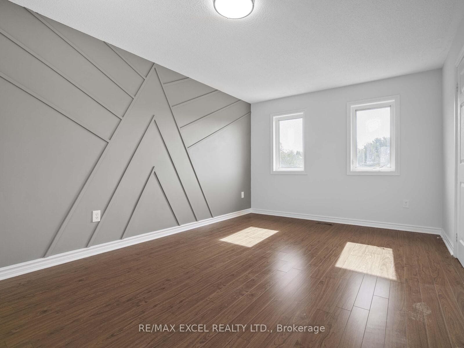 25 Golden Meadow Road photo 24