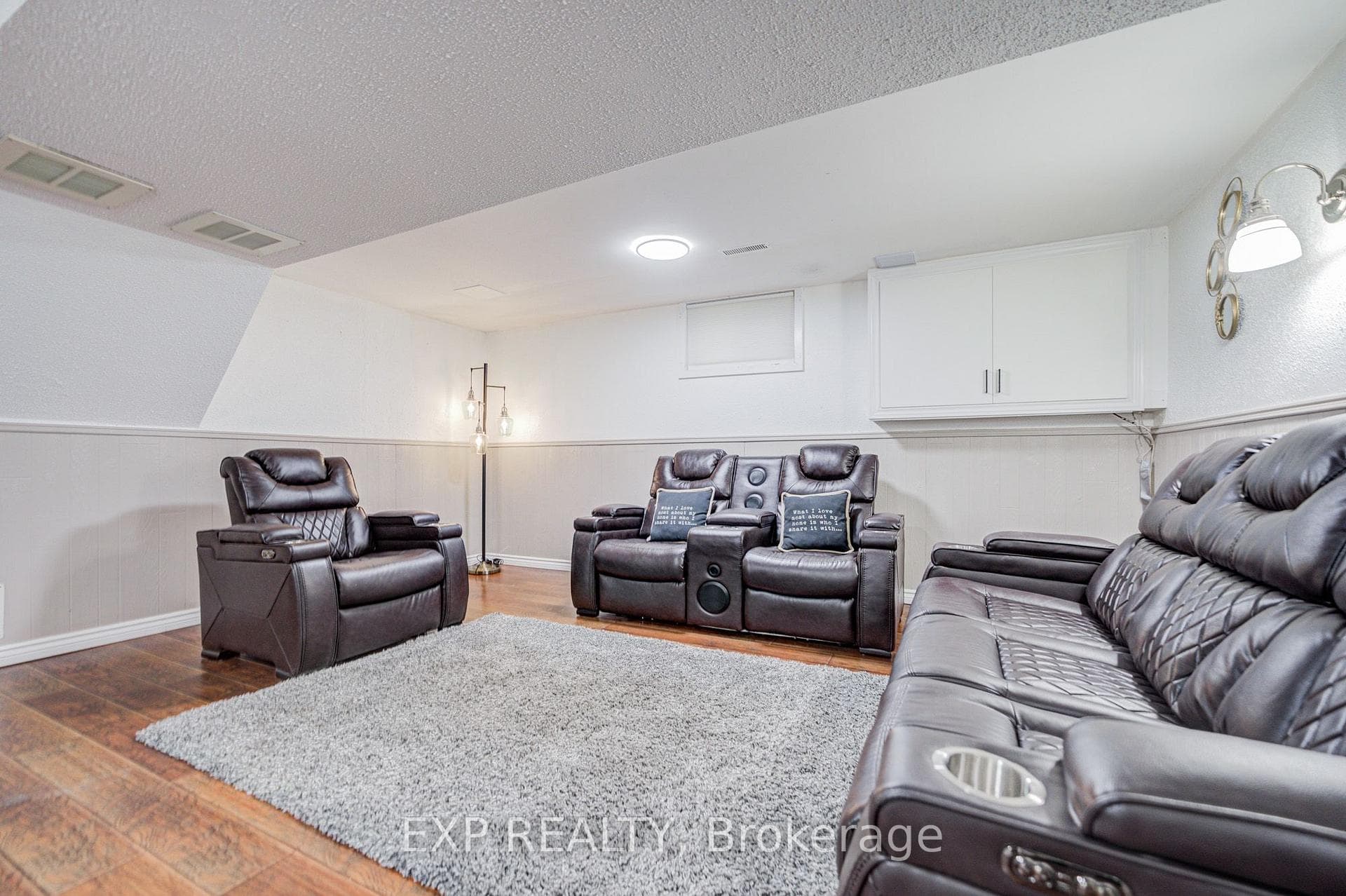 205 Powell Road photo 36