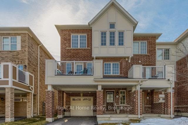 683 LAKING Terrace photo 1