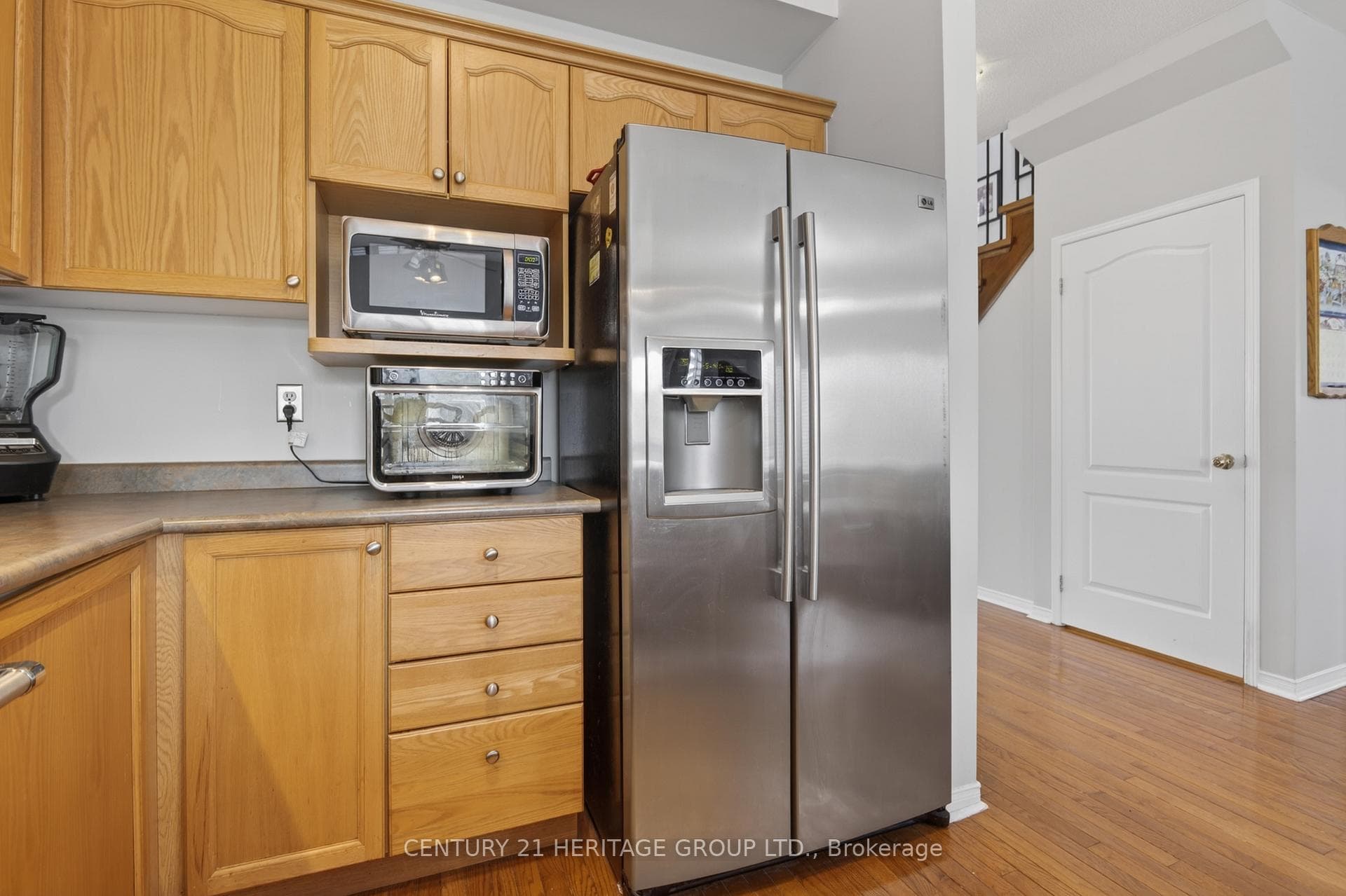 1858 Emerald Court photo 14