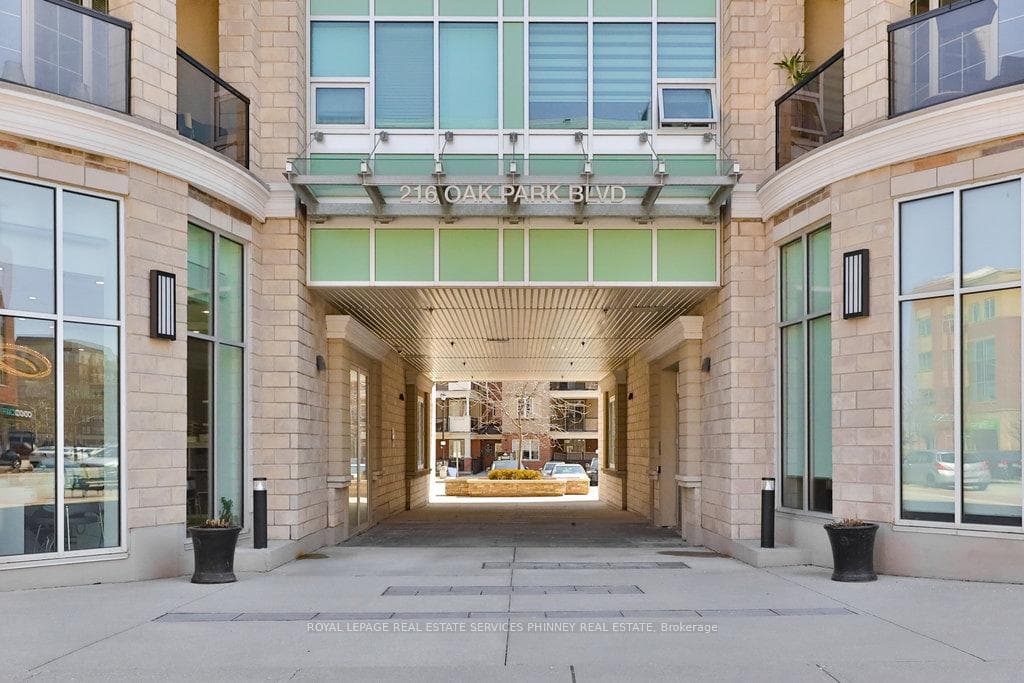 216 Oak Park Boulevard Unit 329 photo 3
