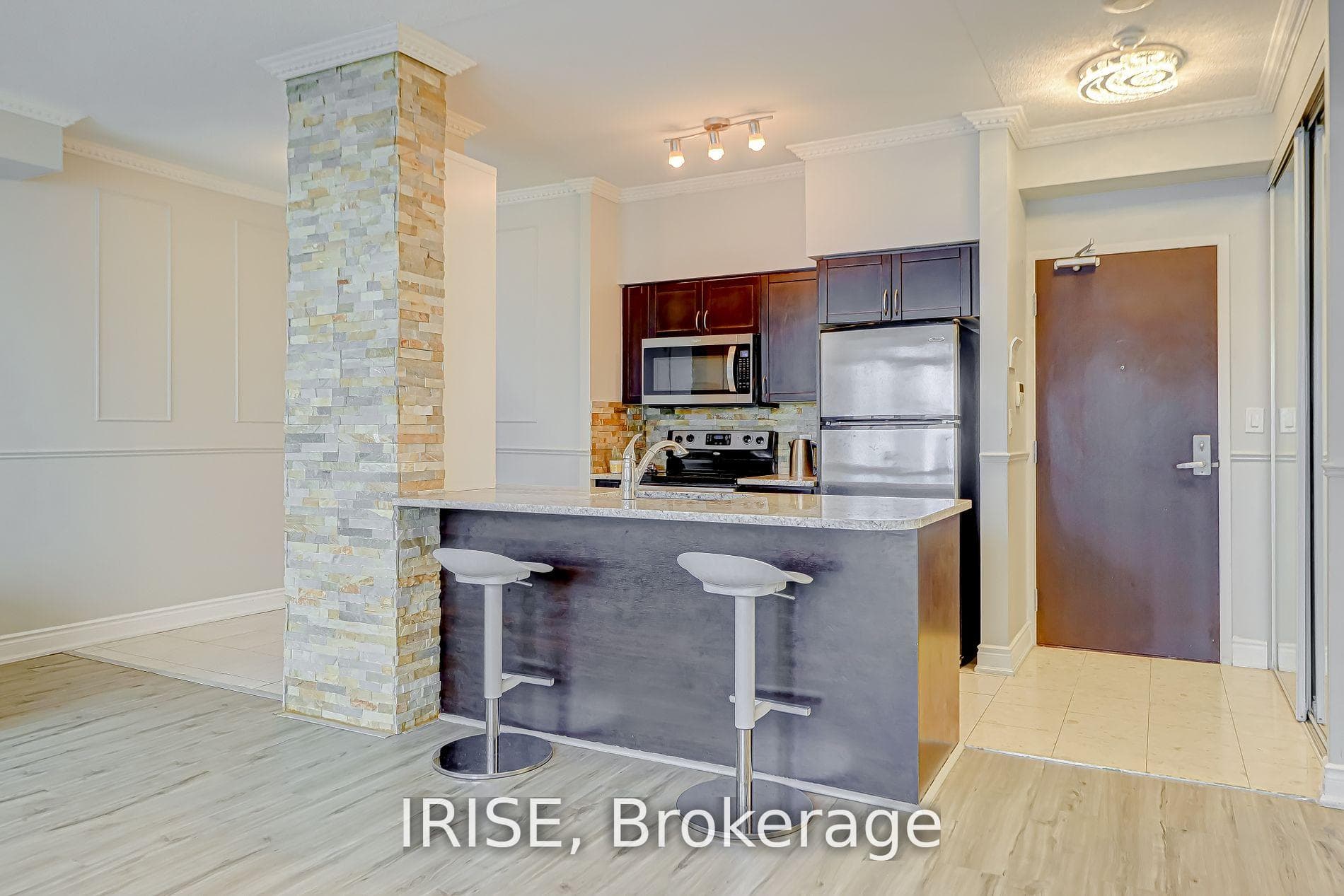 208 Enfield Place Unit 3705 photo 12