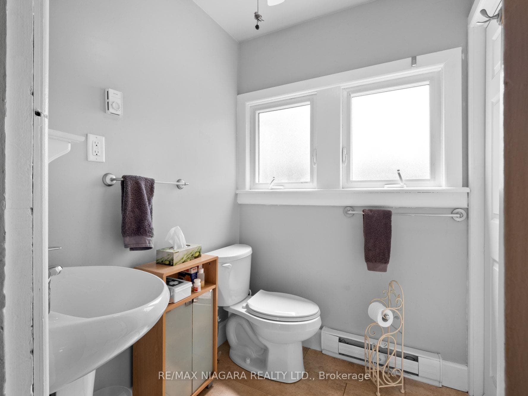 267 Oxford Avenue photo 21