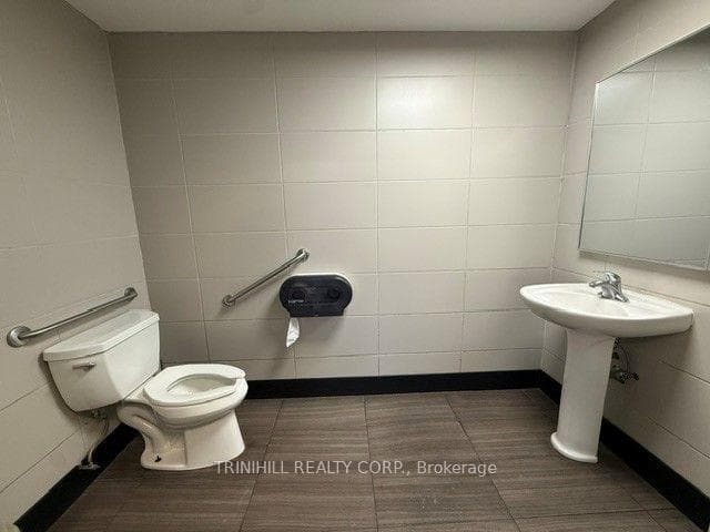 9661 JANE Street Unit 10 photo 11