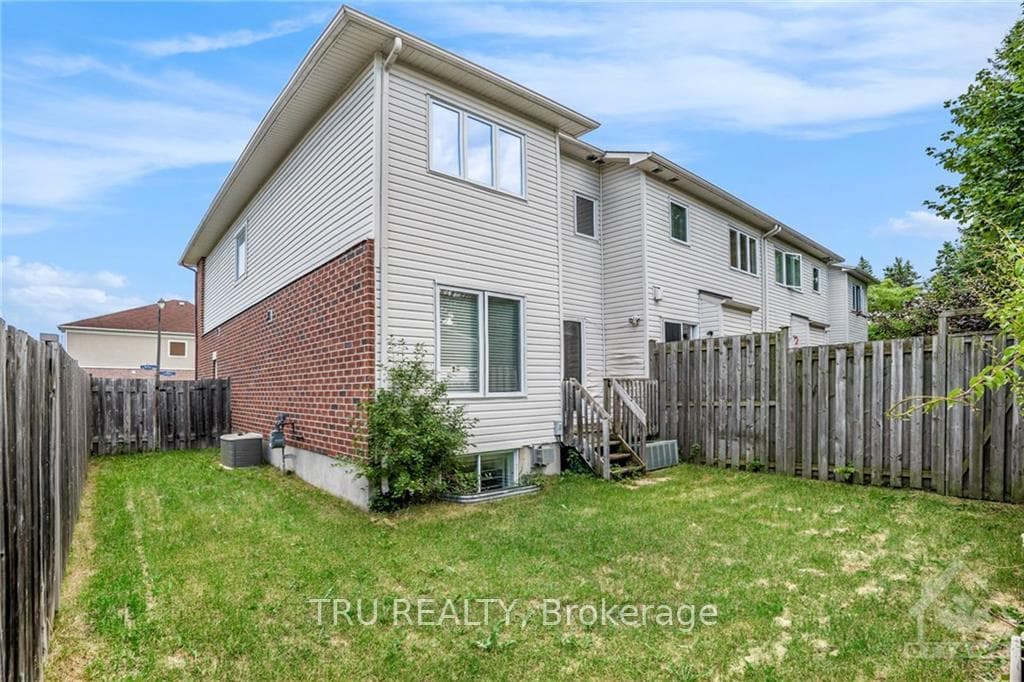 100 MARRISSA Avenue photo 18